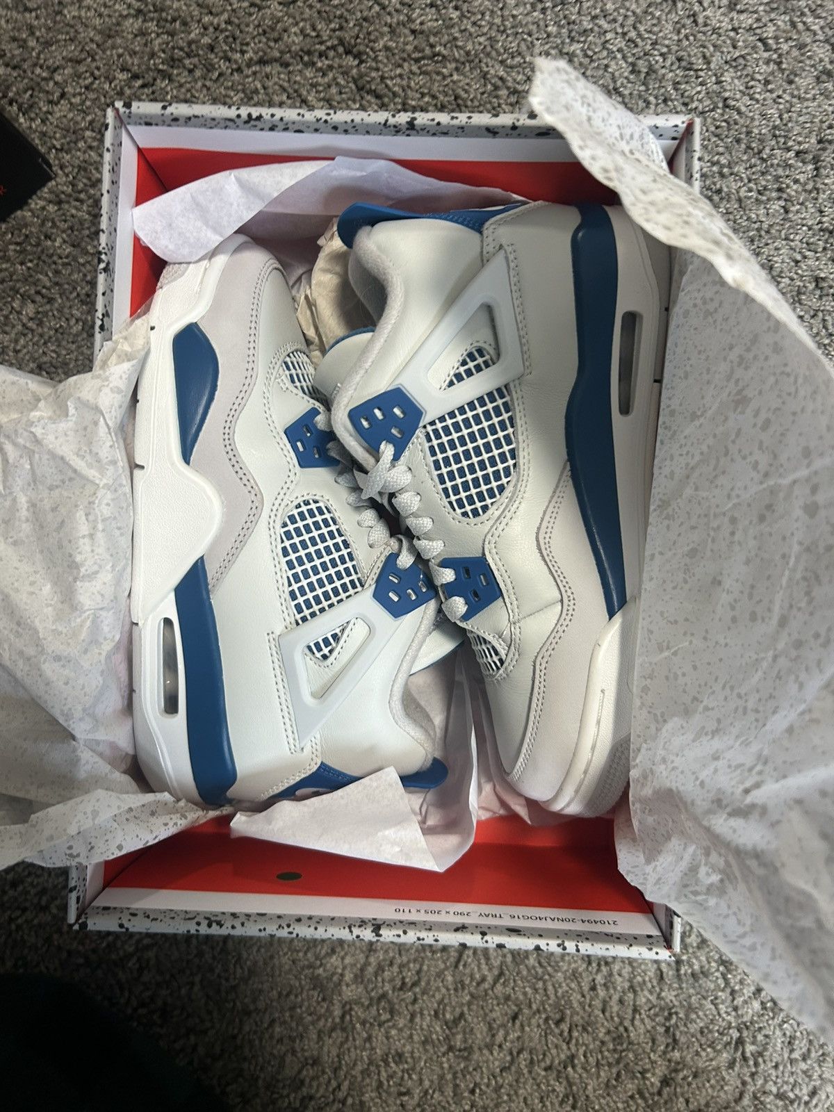 Jordan Brand Jordan 4 Retro Military Blue (2024) (GS) Size US 4 / IT 34 - 1 Thumbnail