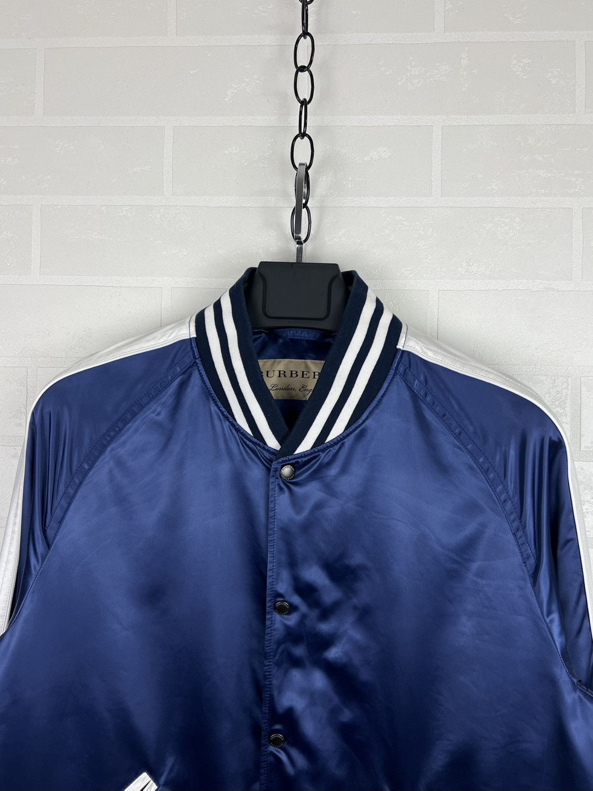 Burberry BURBERRY Bomber Jacket Lidington Nylon Satin Navy Men's Size US XL / EU 56 / 4 - 4 Thumbnail