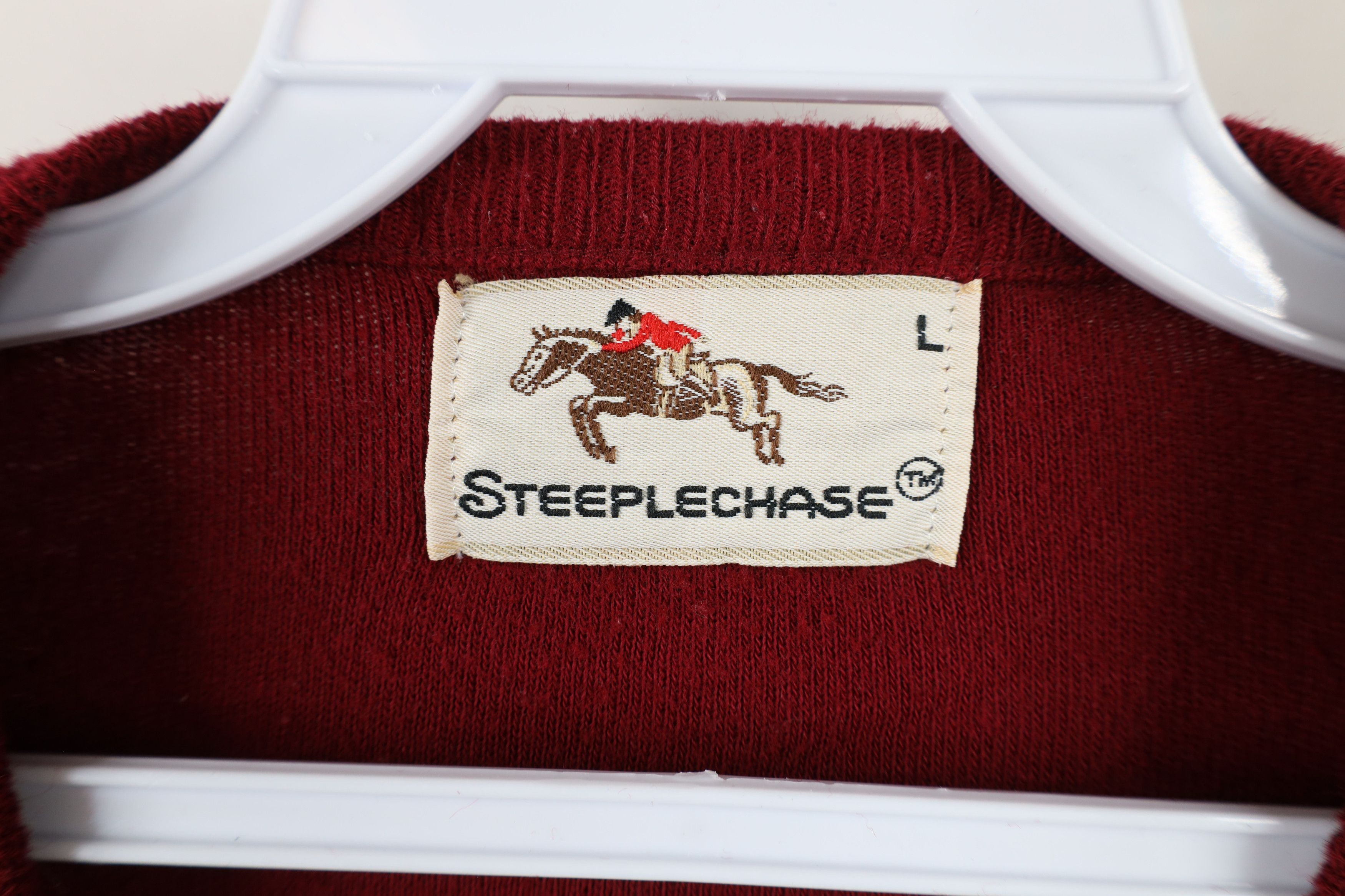 Vintage Vintage 70s Streetwear Horse Equestrian V-Neck Sweater USA Size US L / EU 52-54 / 3 - 6 Thumbnail