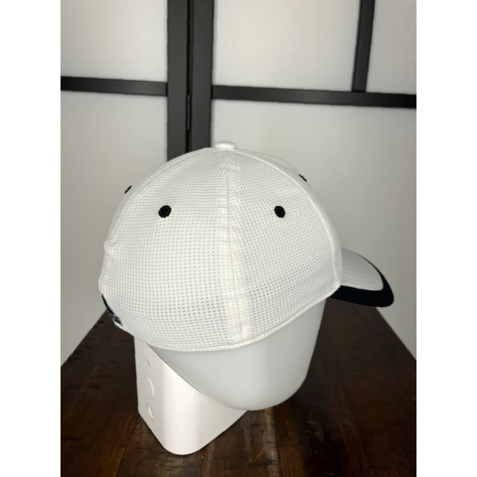 Adidas Adidas Hat Adult Medium White Cotton Polyester Blend Climalite Golf Fitted Mens Size ONE SIZE - 7 Thumbnail