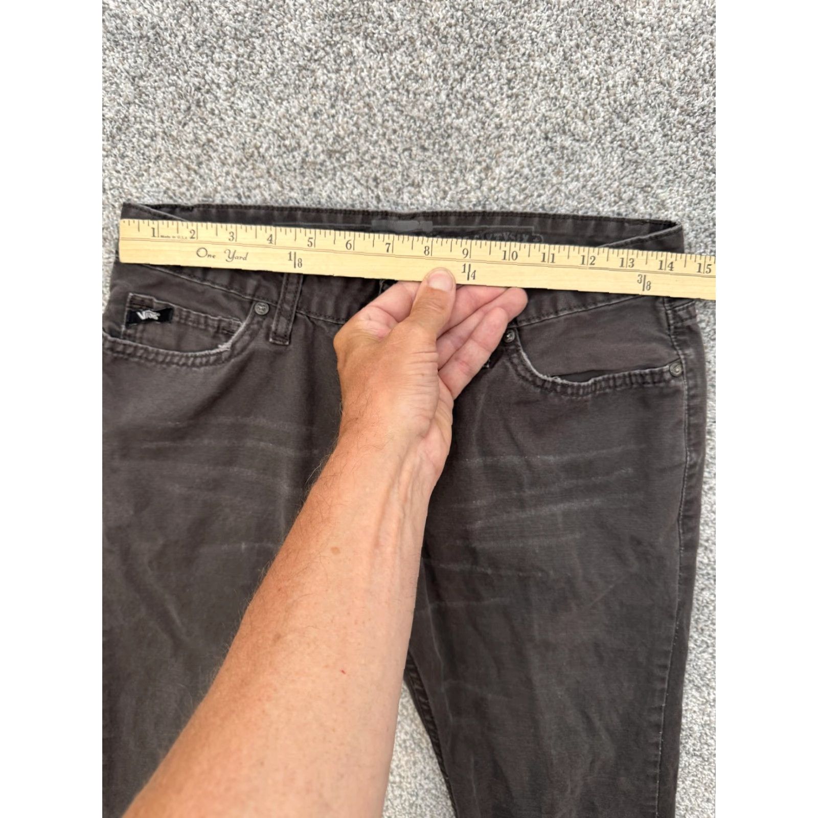 Vans VANS Jeans 30 Straight Leg Skater Streetwear Grunge Retro Y2K Alt Distressed Mens Denim Straight 30 Gray Zip 28in Inseam Size US 30 / EU 46 - 2 Thumbnail