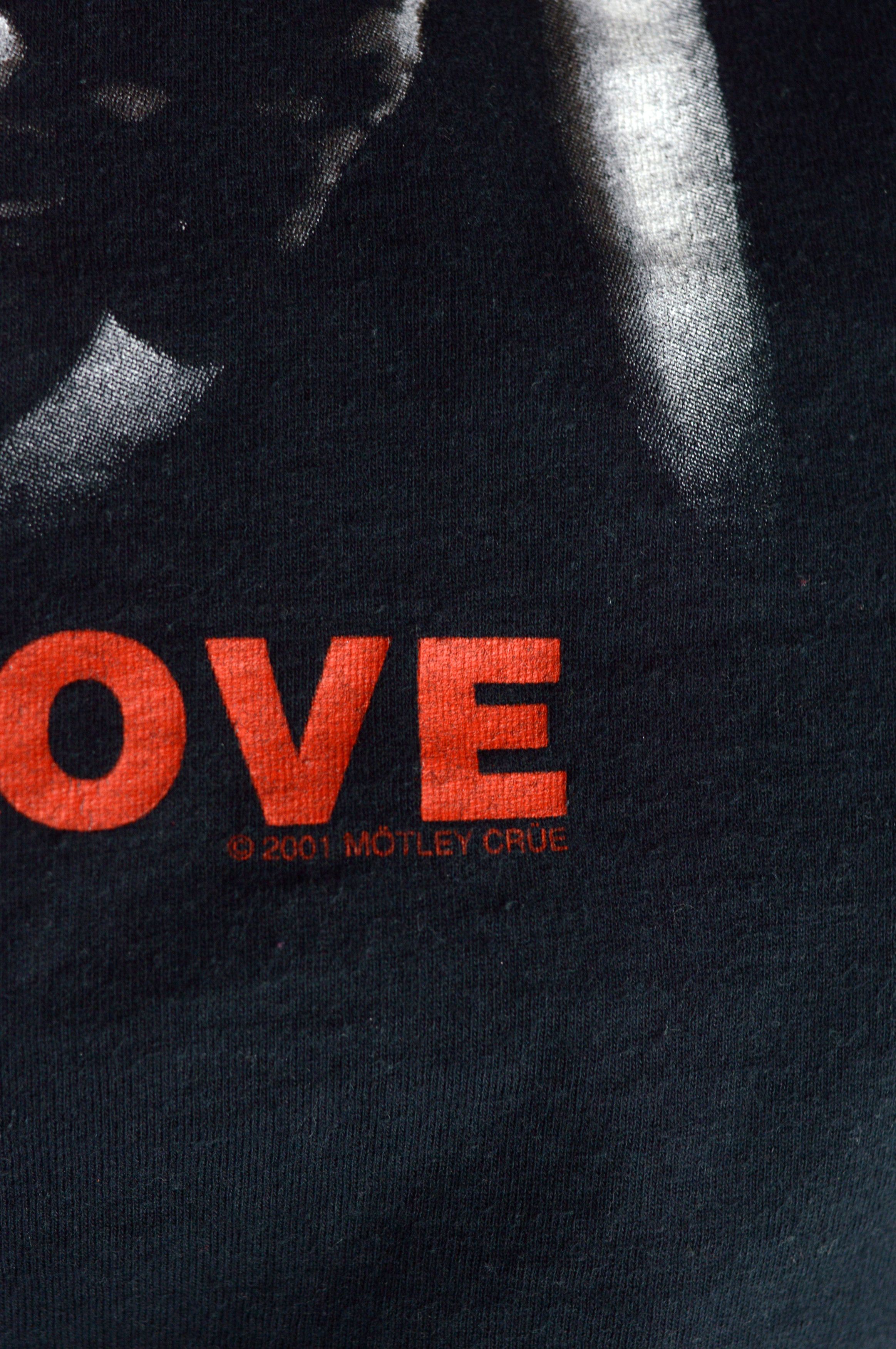 Vintage Vintage Motley Crue Too Fast for Love 2001 t shirt Size US L / EU 52-54 / 3 - 4 Thumbnail