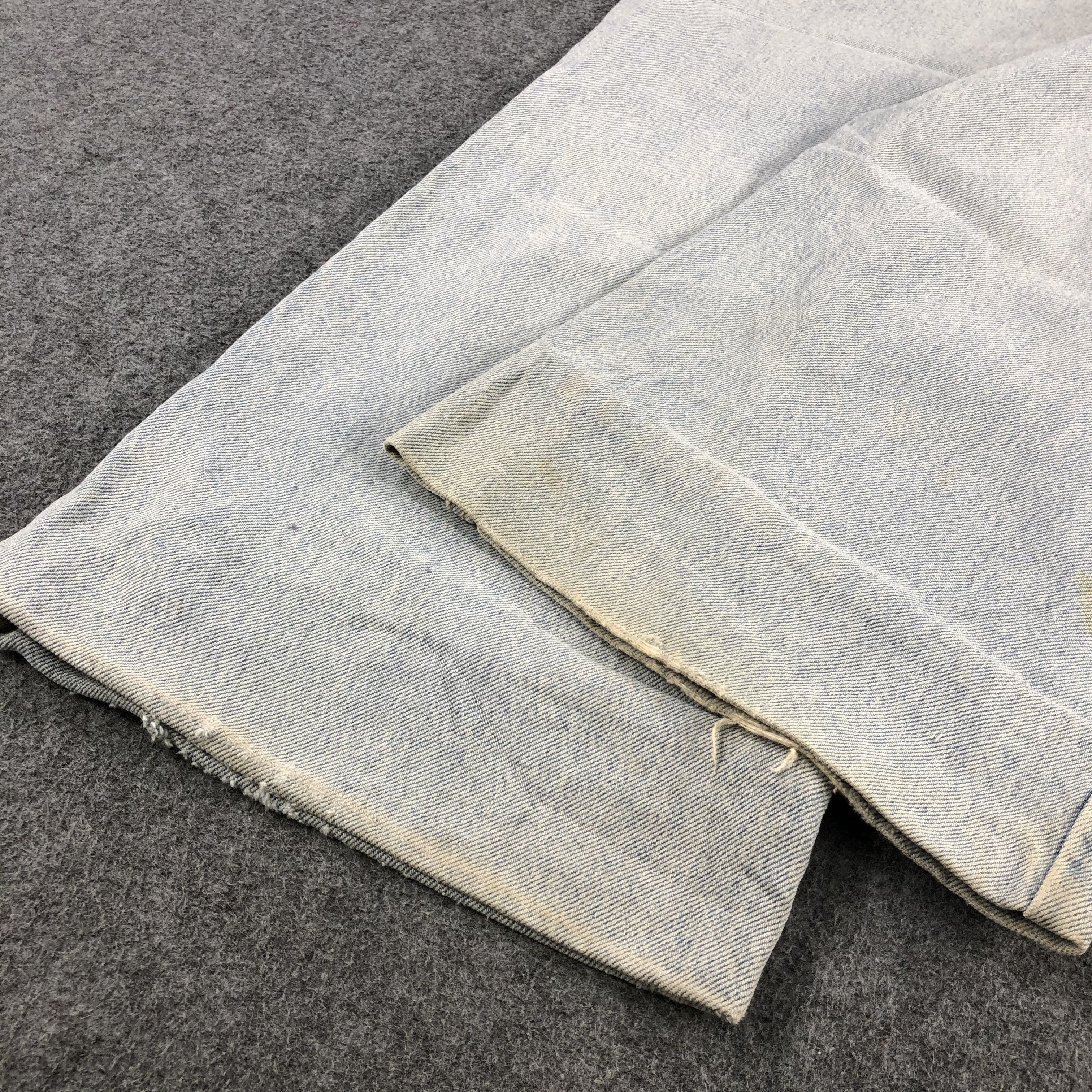 Levi's 90s Vintage Light Wash Levis 917 Jeans-J2149 Size US 38 / EU 54 - 6 Thumbnail