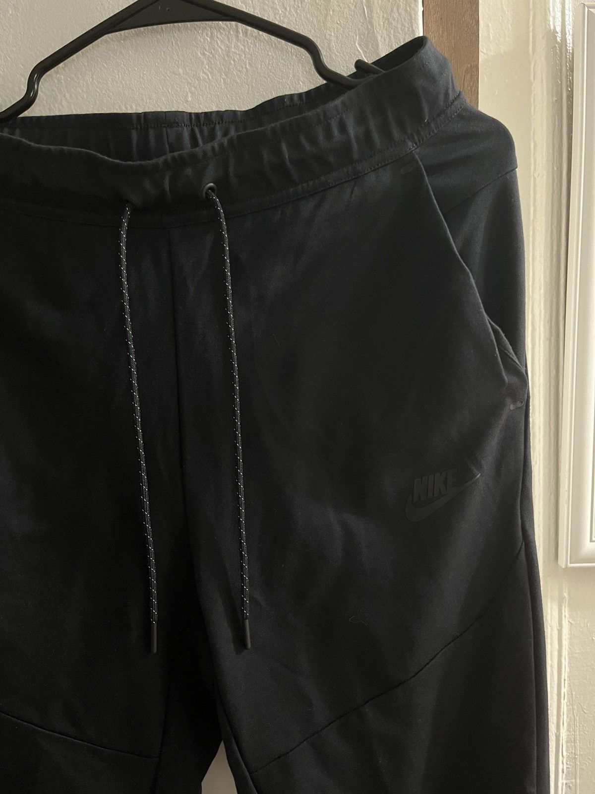 Nike Black Nike Tech Men’s Small Never Worn Size US 30 / EU 46 - 2 Thumbnail