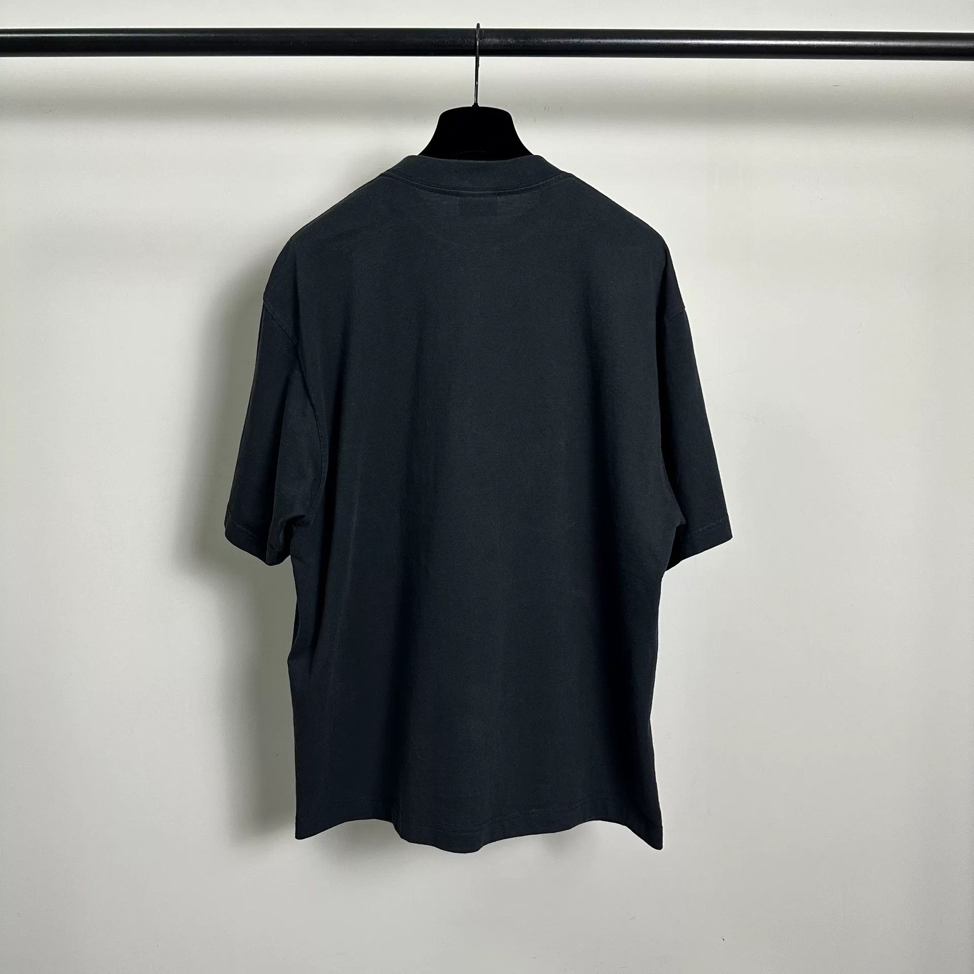 Balenciaga balenciaga black blurry logo short sleeve shirt Size US S / EU 44-46 / 1 - 3 Thumbnail