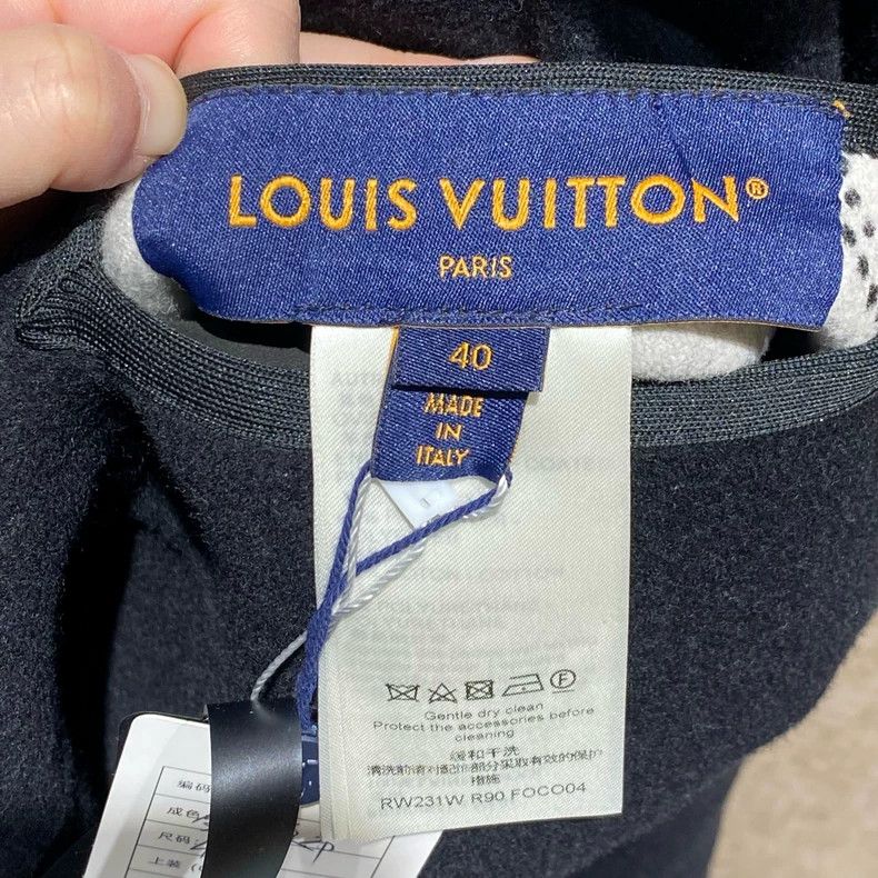 Louis Vuitton Louis Vuitton Black and grey big presbyopia double-faced c Size S / US 4 / IT 40 - 5 Thumbnail