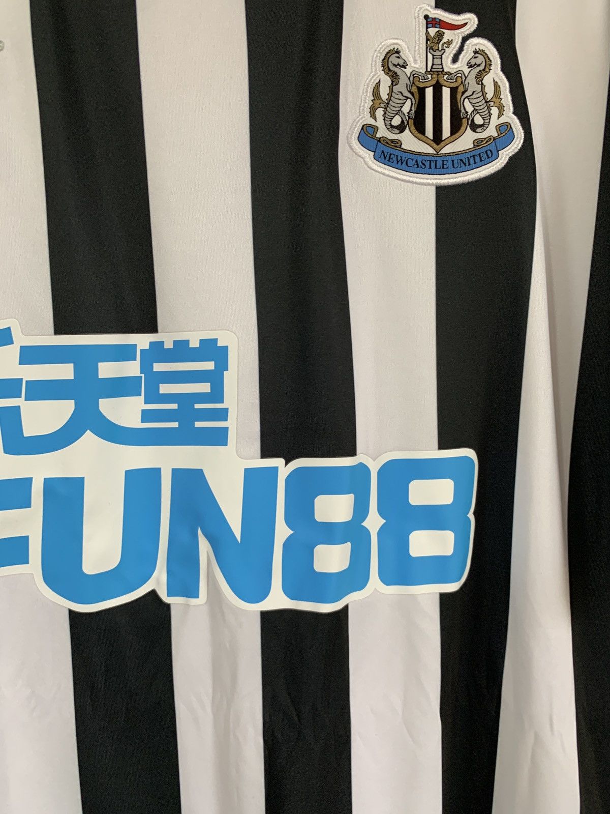 Puma Newcastle United 20/21 Home Football Shirt Puma Soccer XXL Size US XXL / EU 58 / 5 - 6 Thumbnail