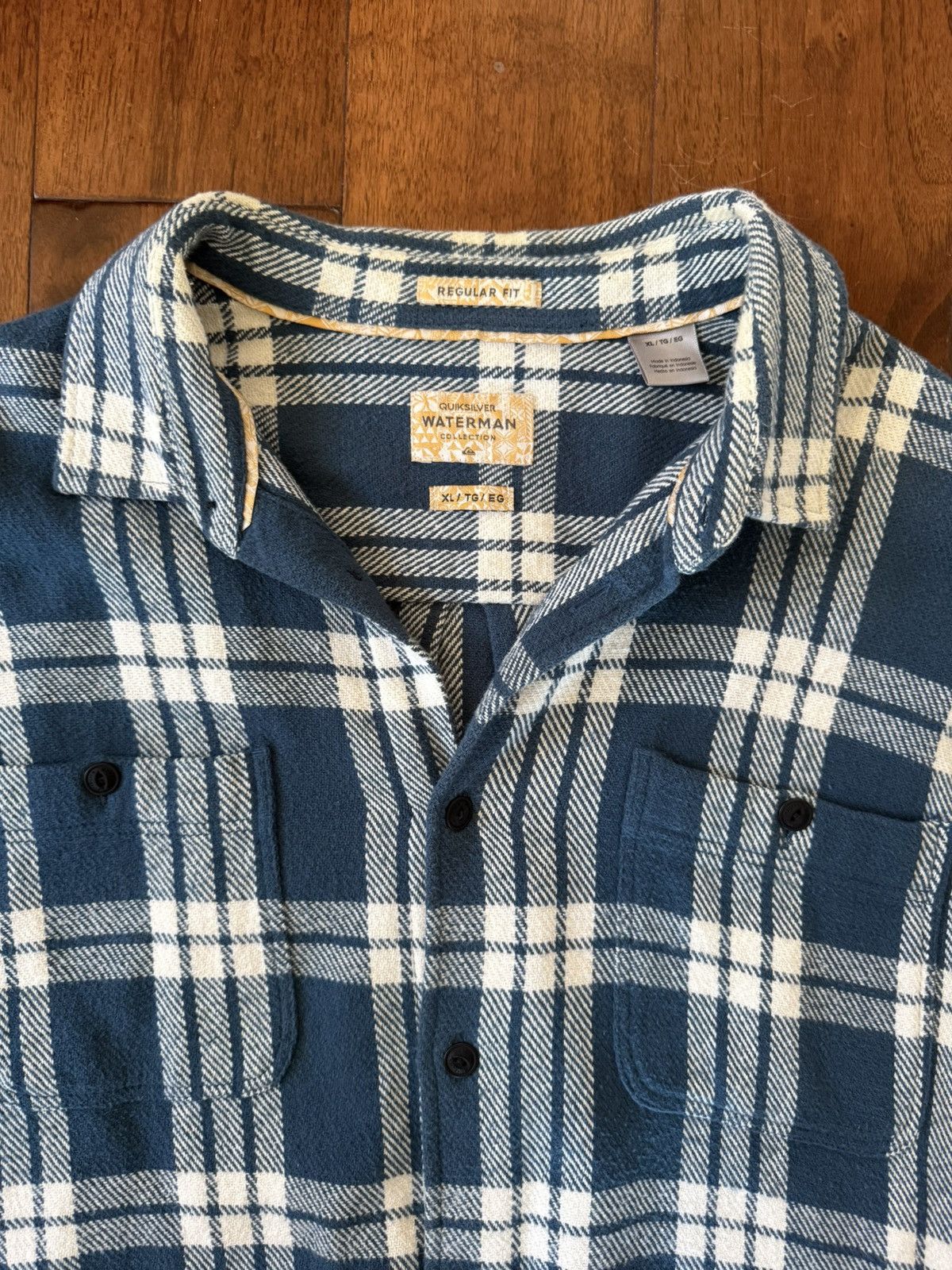 Quiksilver plaid long sleeve Size US XL / EU 56 / 4 - 2 Thumbnail