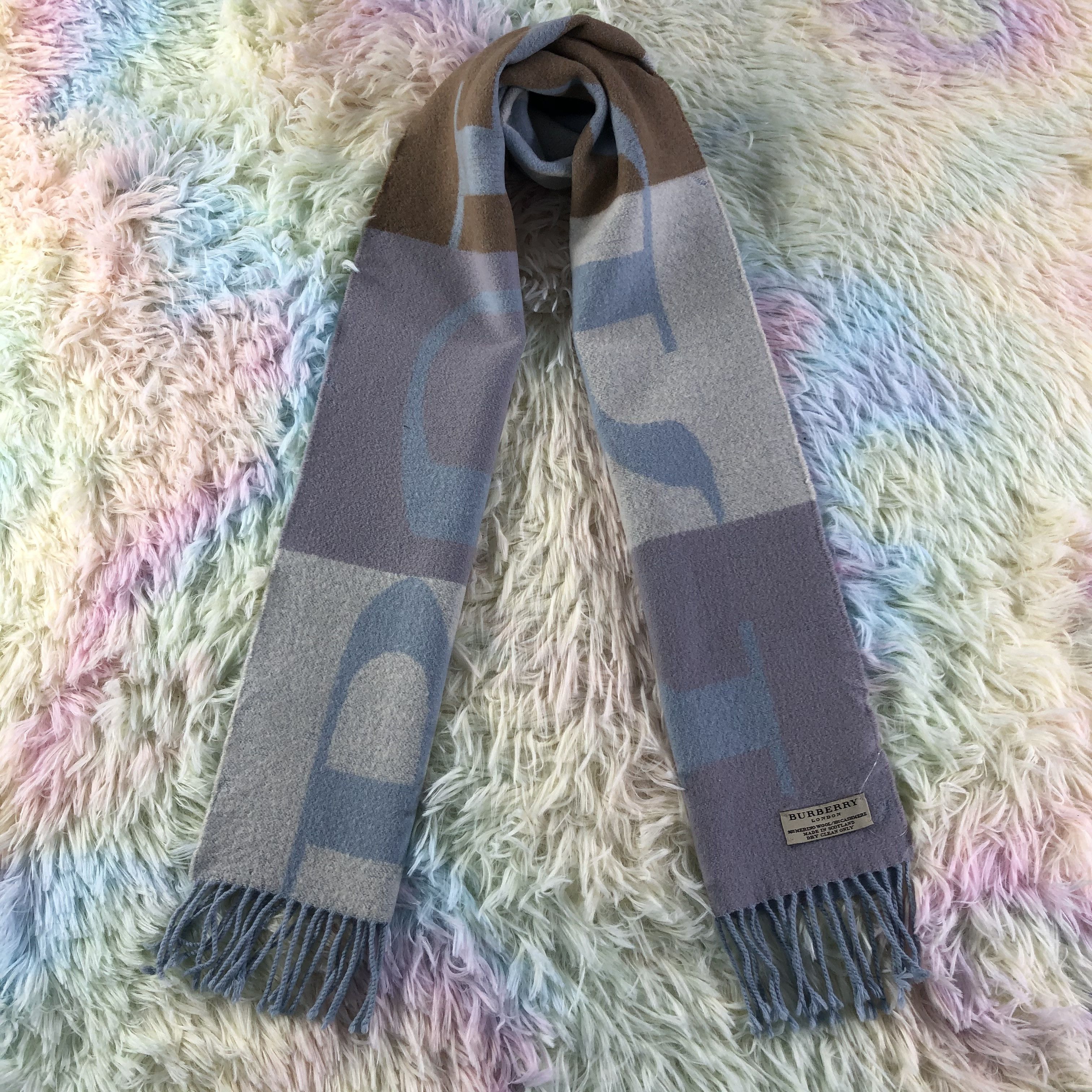 Burberry × Vintage Burberry Scarf / Muffler / Neckwear - KM499 Size ONE SIZE - 1 Thumbnail
