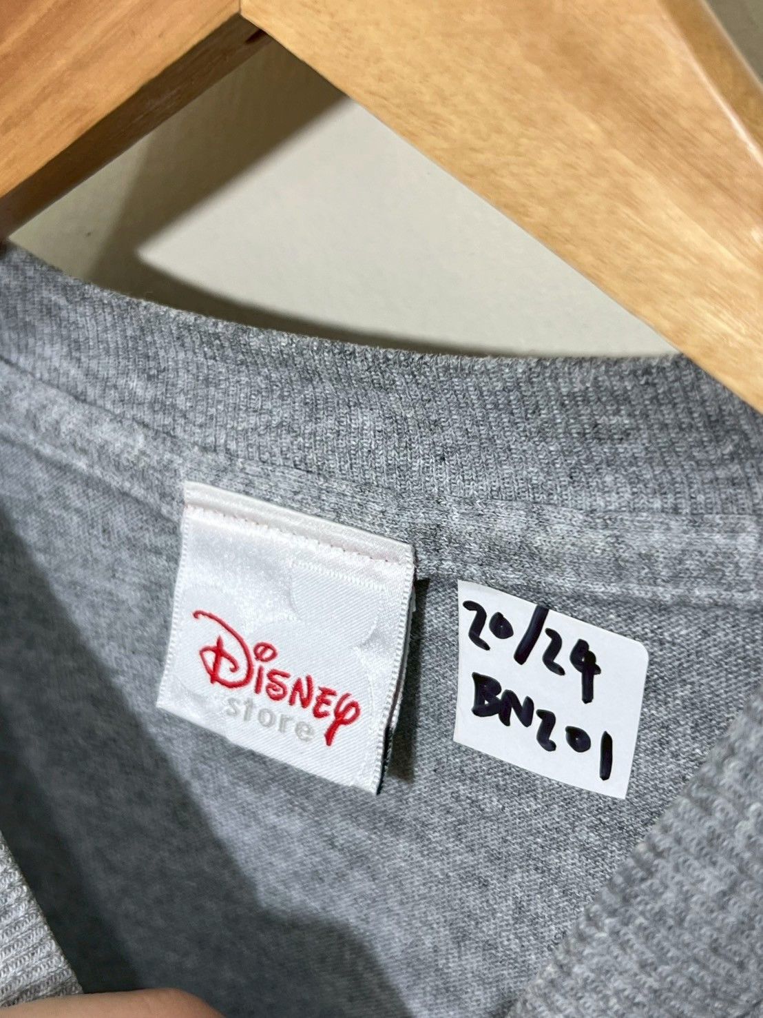 Disney × Vintage Vintage Tigger Disney shirt bnz01 Size US XS / EU 42 / 0 - 8 Thumbnail