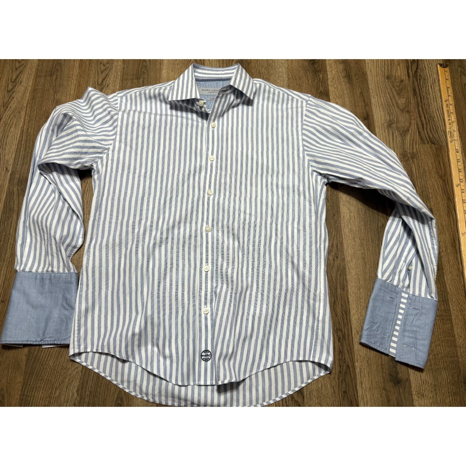 Vintage Marc New York Shirt Mens 15 32/33 Blue White Striped Button Up Authentic Fit Shirt Mens Regular Blue Striped 15 32/33 Button-Up Mens Size US M / EU 48-50 / 2 - 2 Thumbnail