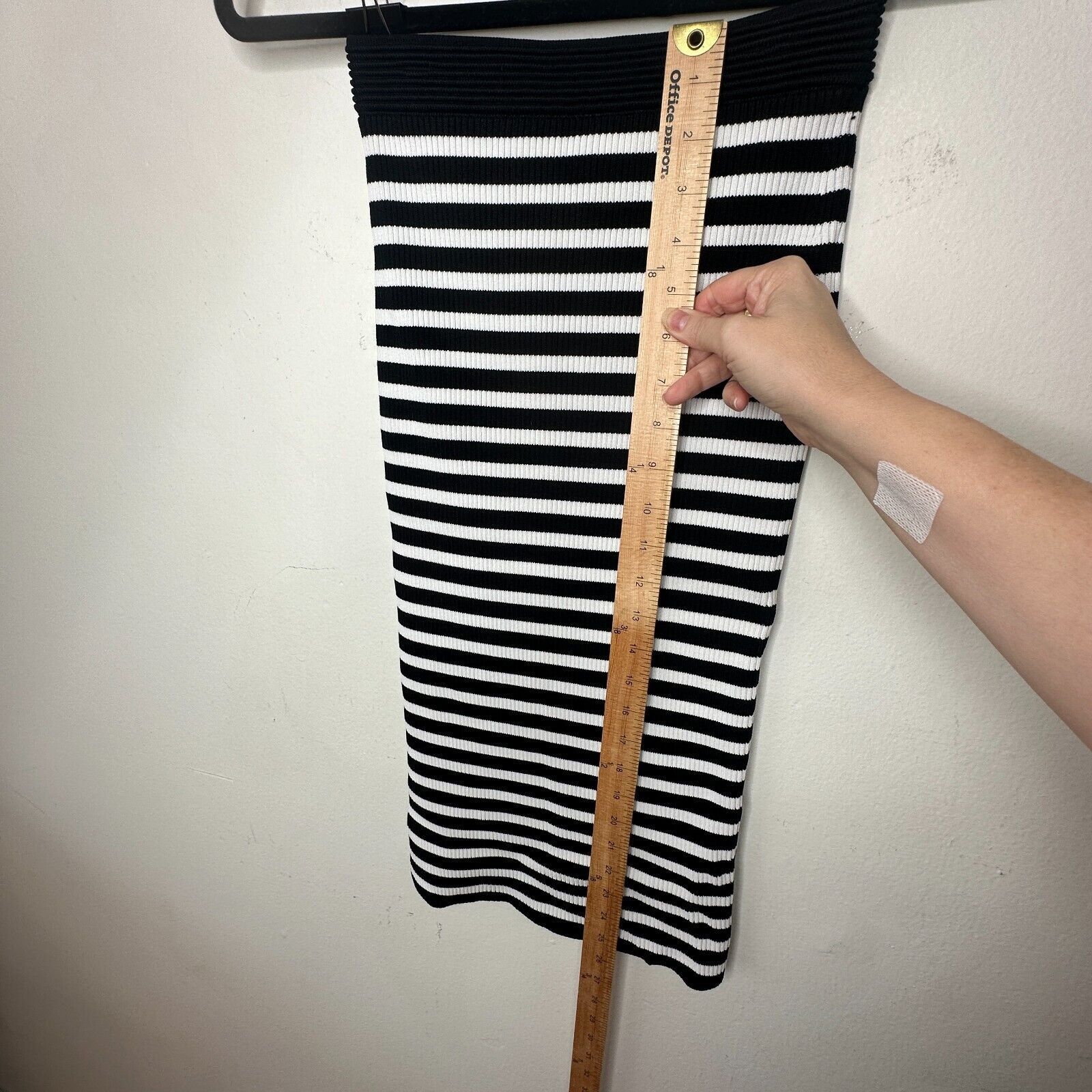 Michael Kors Michael Kors Striped Stretch Bodycon Tube Maxi Skirt XS Size XS / US 0-2 / IT 36-38 - 9 Thumbnail