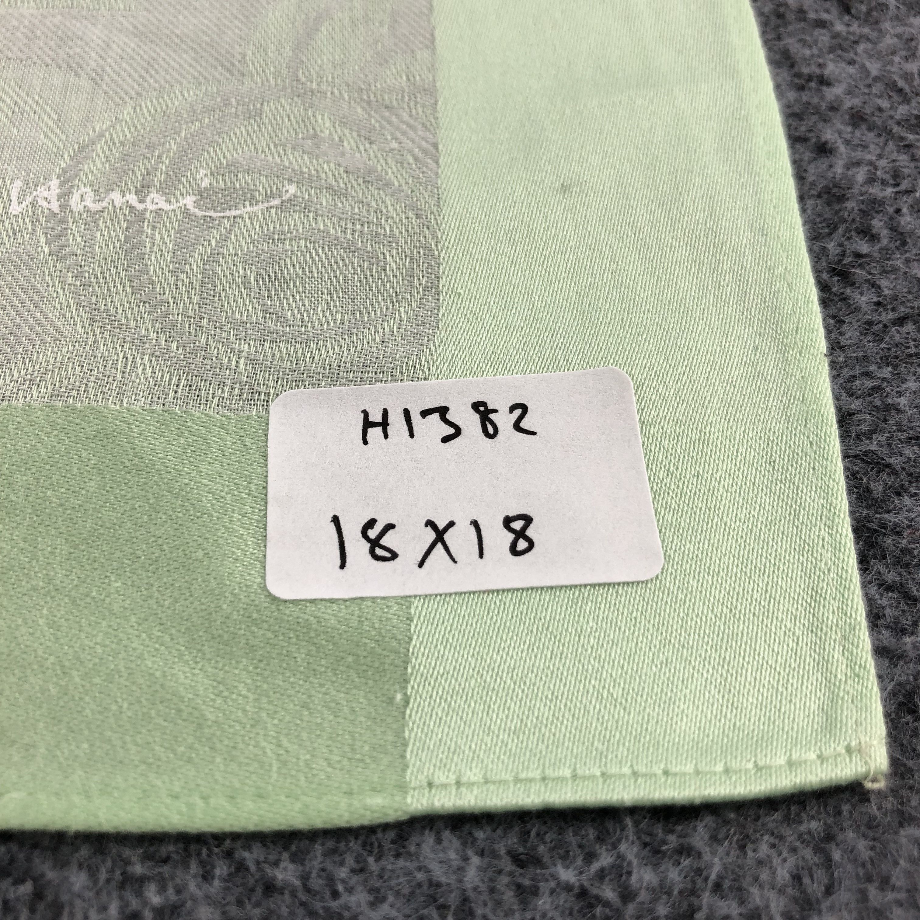 Japanese Brand Yukiko Hanai Handkerchief Neckerchief Bandana H1382 Size ONE SIZE - 7 Thumbnail
