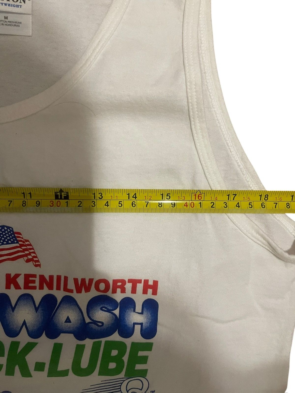 Gildan Gildan Activewear White Y2K Car Wash Men Tank Top Sz M Size US M / EU 48-50 / 2 - 4 Thumbnail