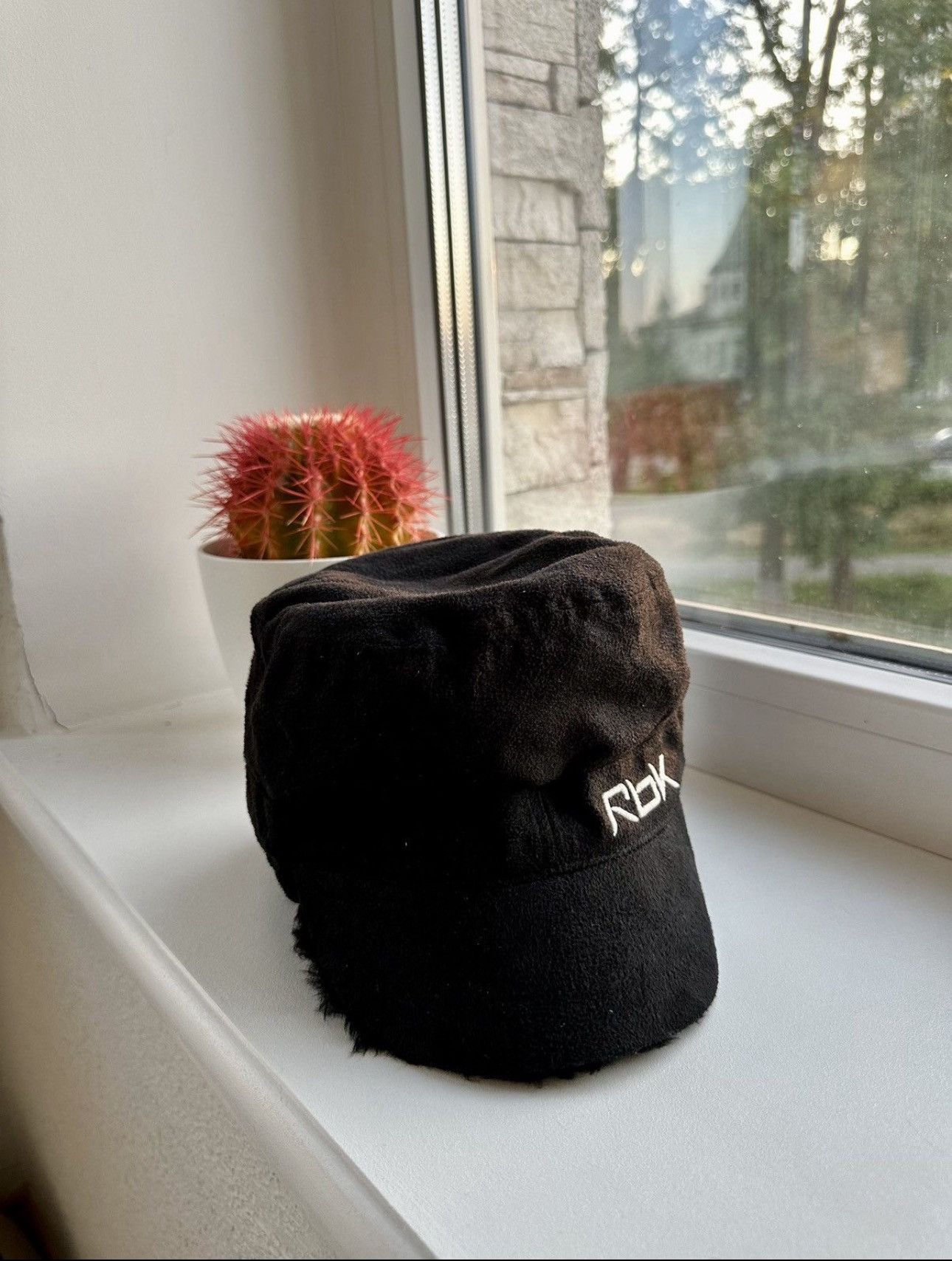 Reebok Vintage Reebok Ushanka Fur Style Y2K Size ONE SIZE - 4 Thumbnail