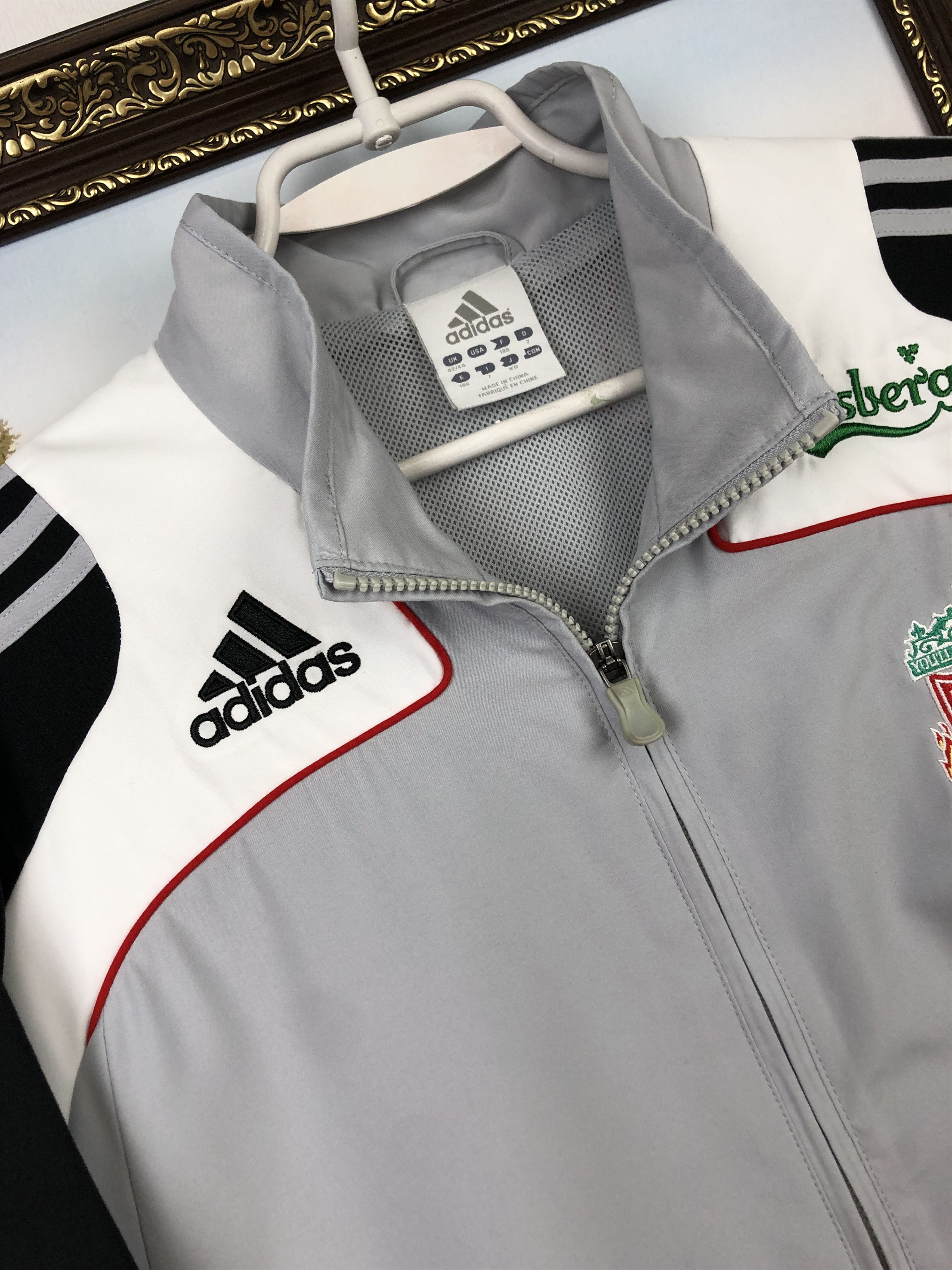 Adidas Vintage Adidas Liverpool Football Jacket Soccer Track Top Size US L / EU 52-54 / 3 - 3 Thumbnail