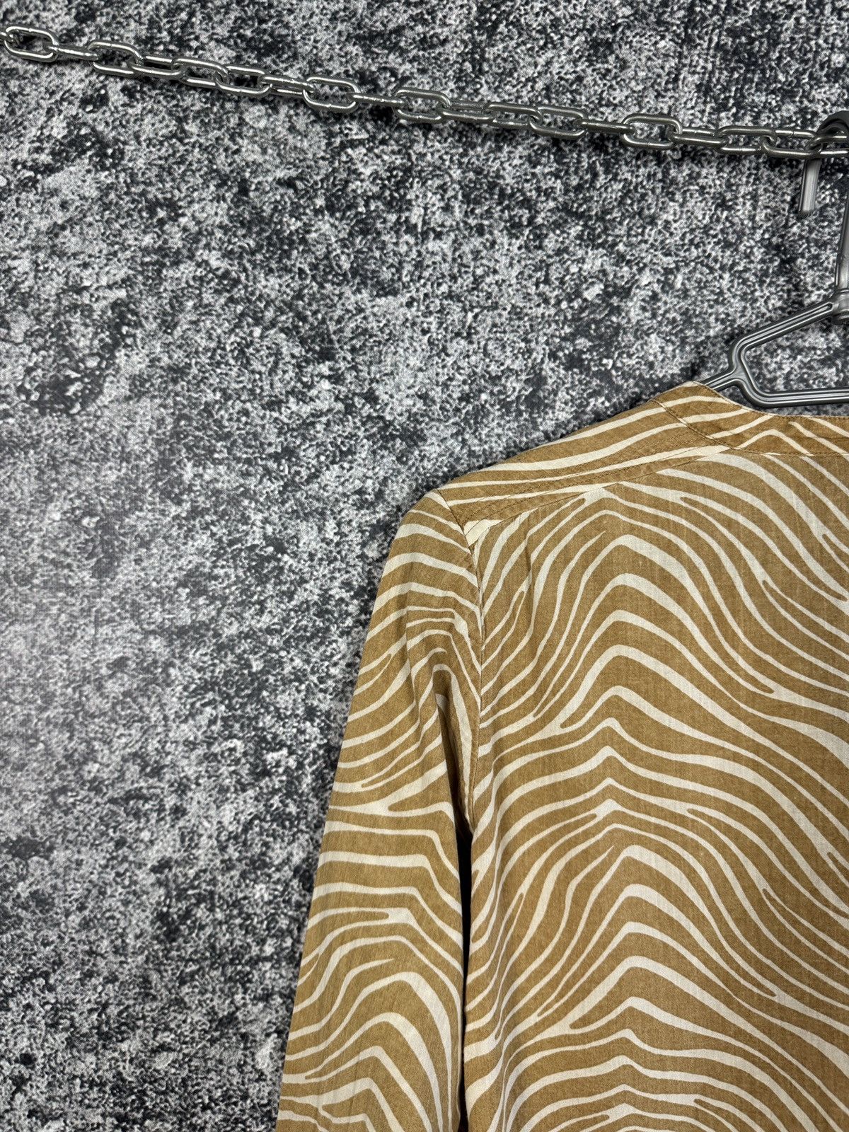 A.P.C. A.P.C. Zebra Print Blouse Long Sleeve Rue Madame Paris XS Size XS / US 0-2 / IT 36-38 - 12 Thumbnail