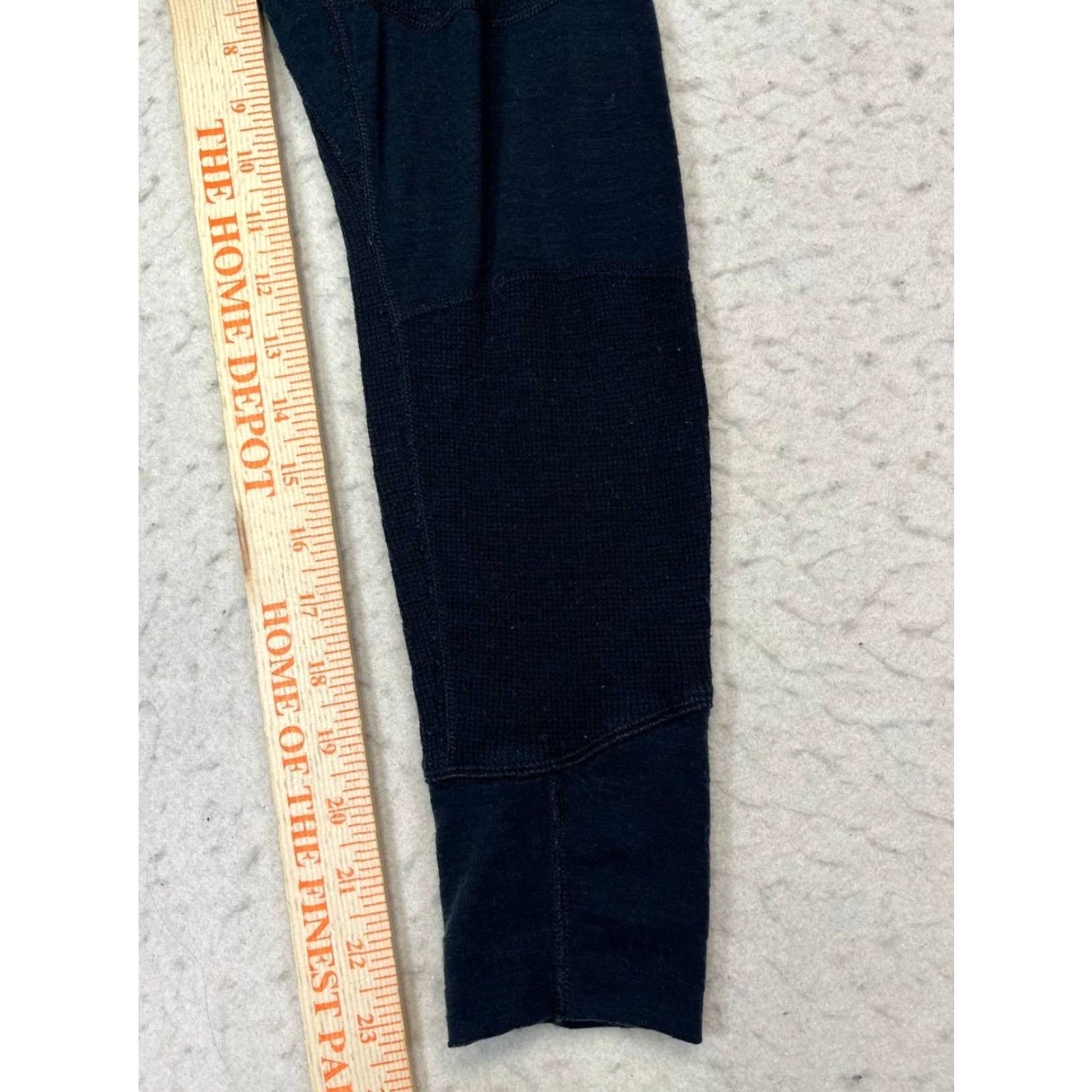 Mountain Hardwear Mountain Hardwear Pants Women's Black Size Small Thermal Lightweight Stretch Size 28" / US 6 / IT 42 - 3 Thumbnail