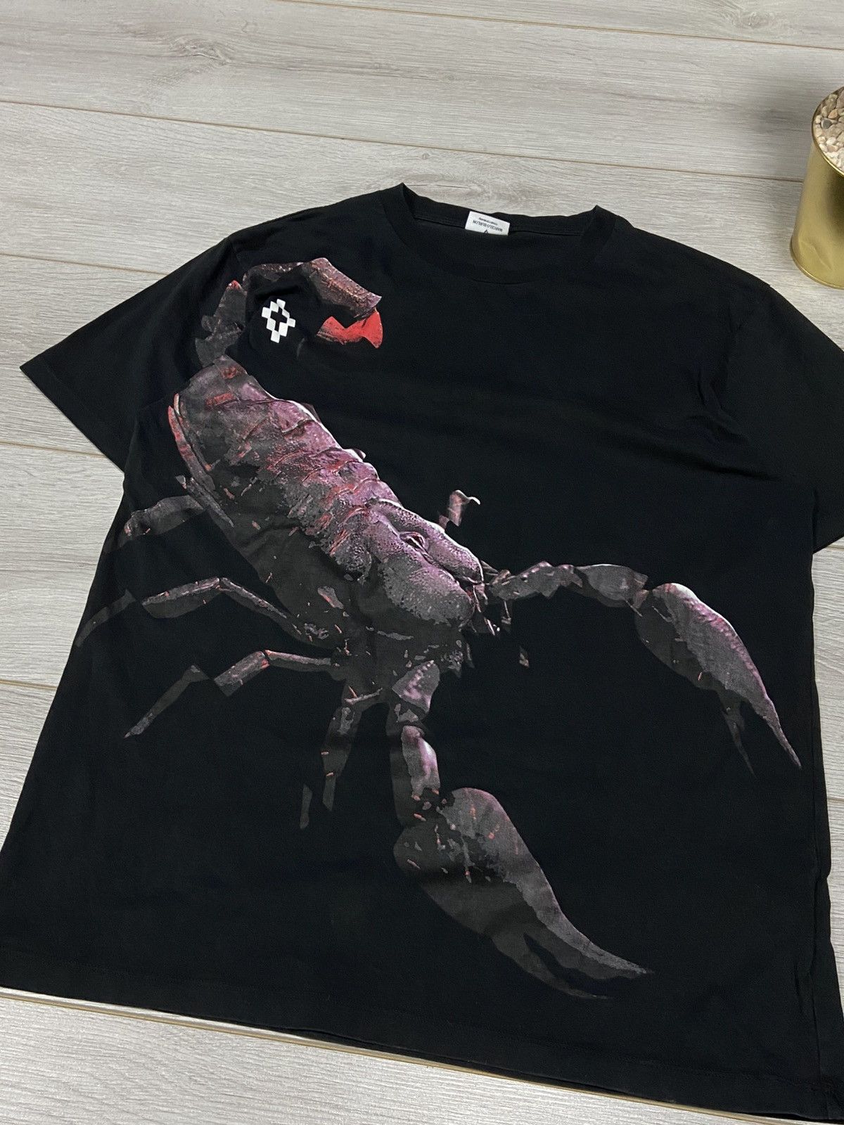 Marcelo Burlon Marcelo Burlon 🦂 big scorpion tee Size US M / EU 48-50 / 2 - 3 Thumbnail