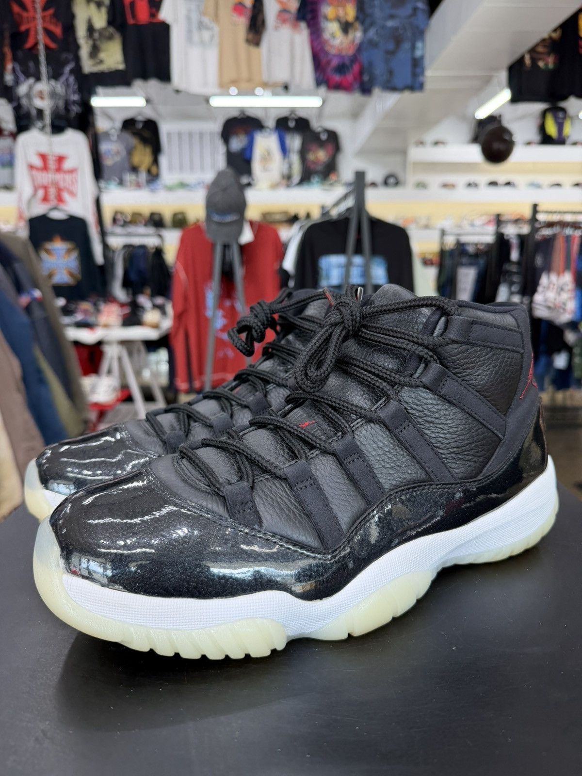 Air Jordan 11 72-10 Size 10.5 (2015)