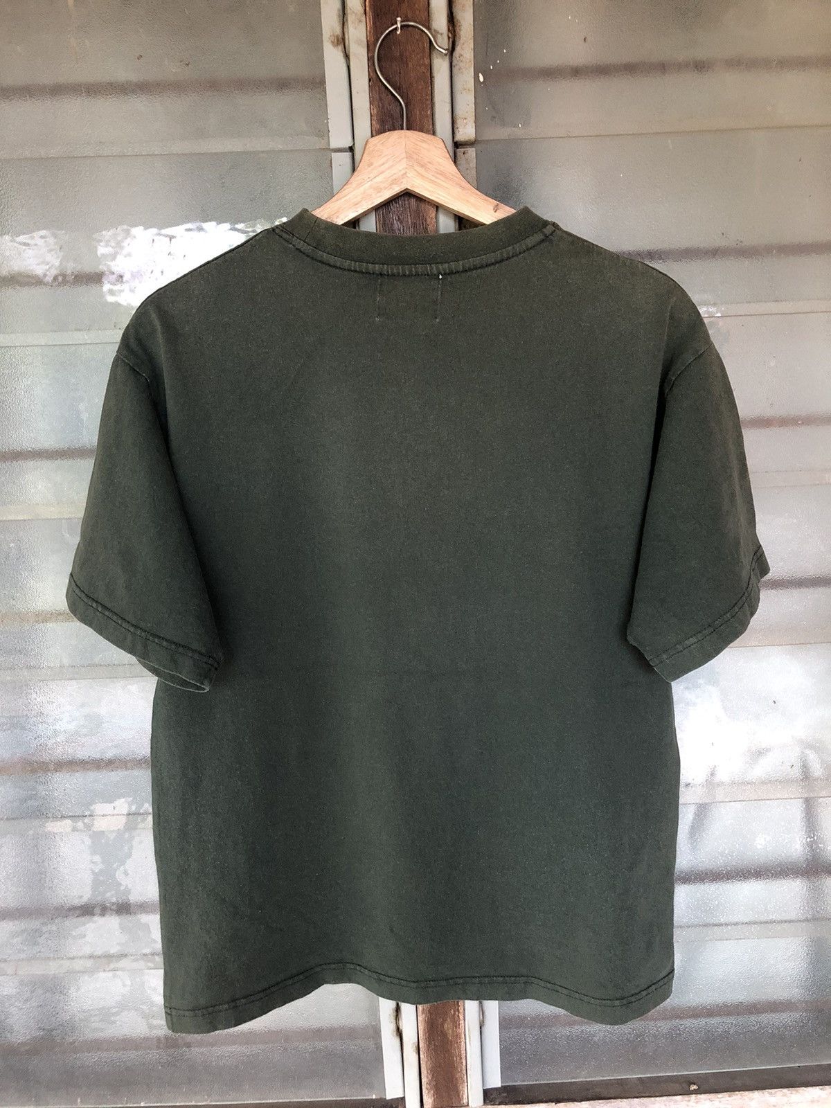 Carhartt Vintage Centimeter Ghost Ruler Shirt Tee Size US M / EU 48-50 / 2 - 6 Thumbnail