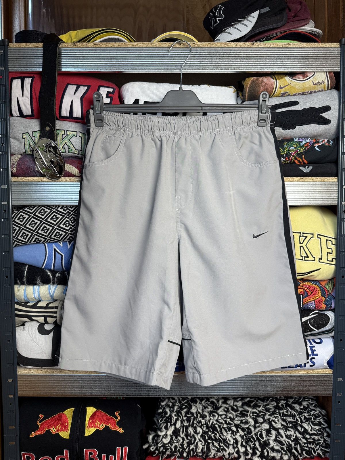 Nike Nike vintage shorts Size US 34 / EU 50 - 1 Thumbnail