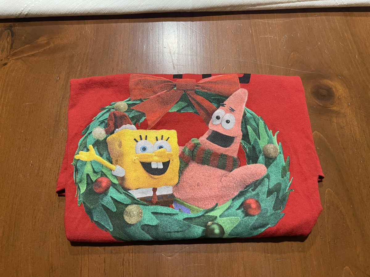 Urban Outfitters SpongeBob SquarePants x Urban Outfitters Christmas M Tee Size US M / EU 48-50 / 2 - 9 Thumbnail