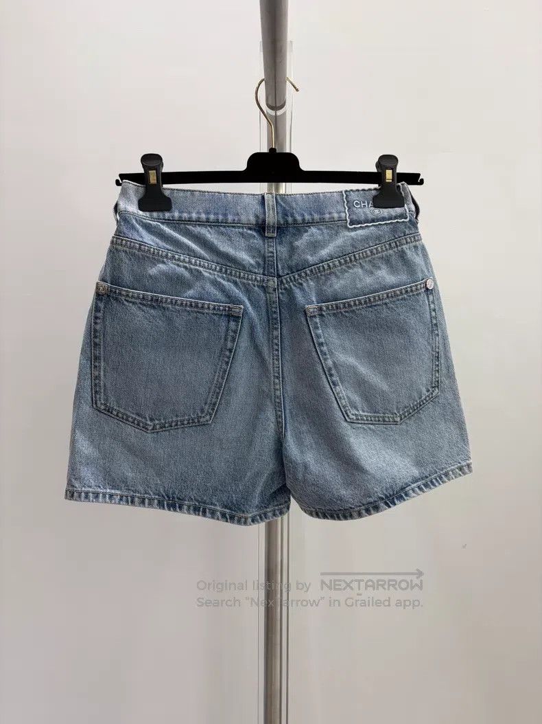 Chanel Chanel Beach series denim shorts Size 24" / US 00 / IT 34 - 2 Thumbnail
