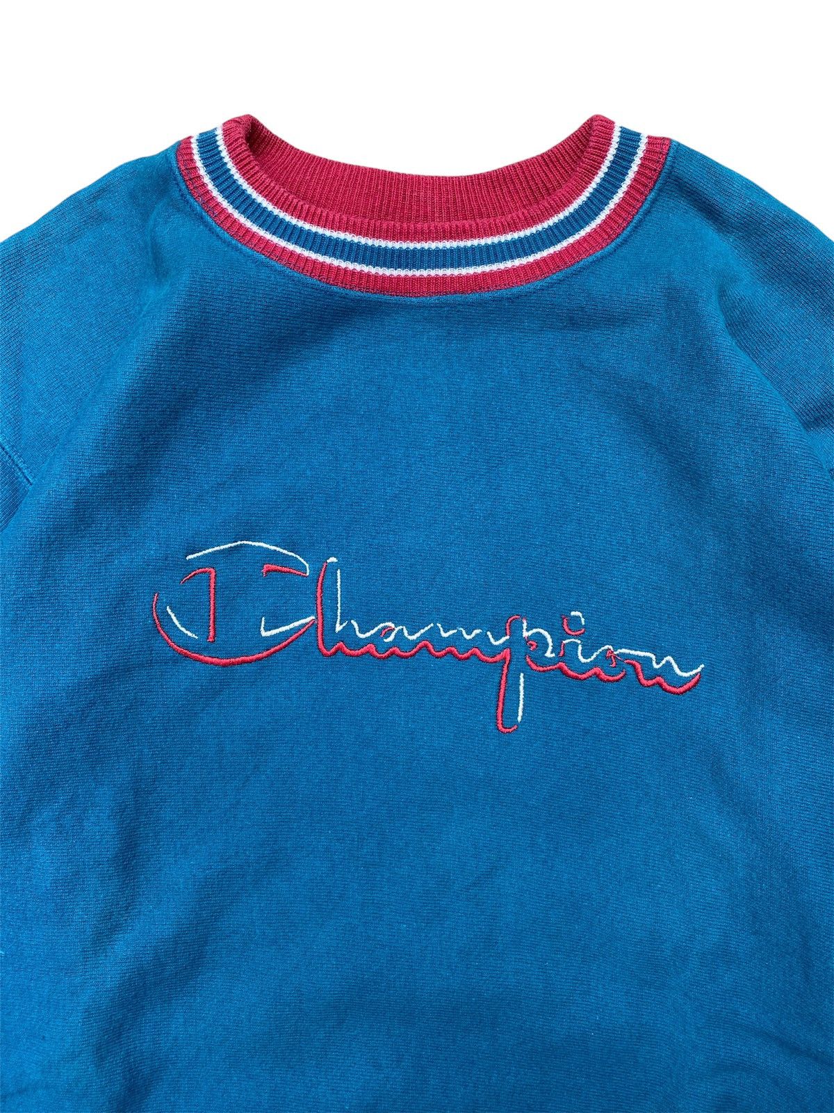 Champion 90s Vintage Champion Reverse Weave Script Logo Sweatshirt Size US L / EU 52-54 / 3 - 3 Thumbnail