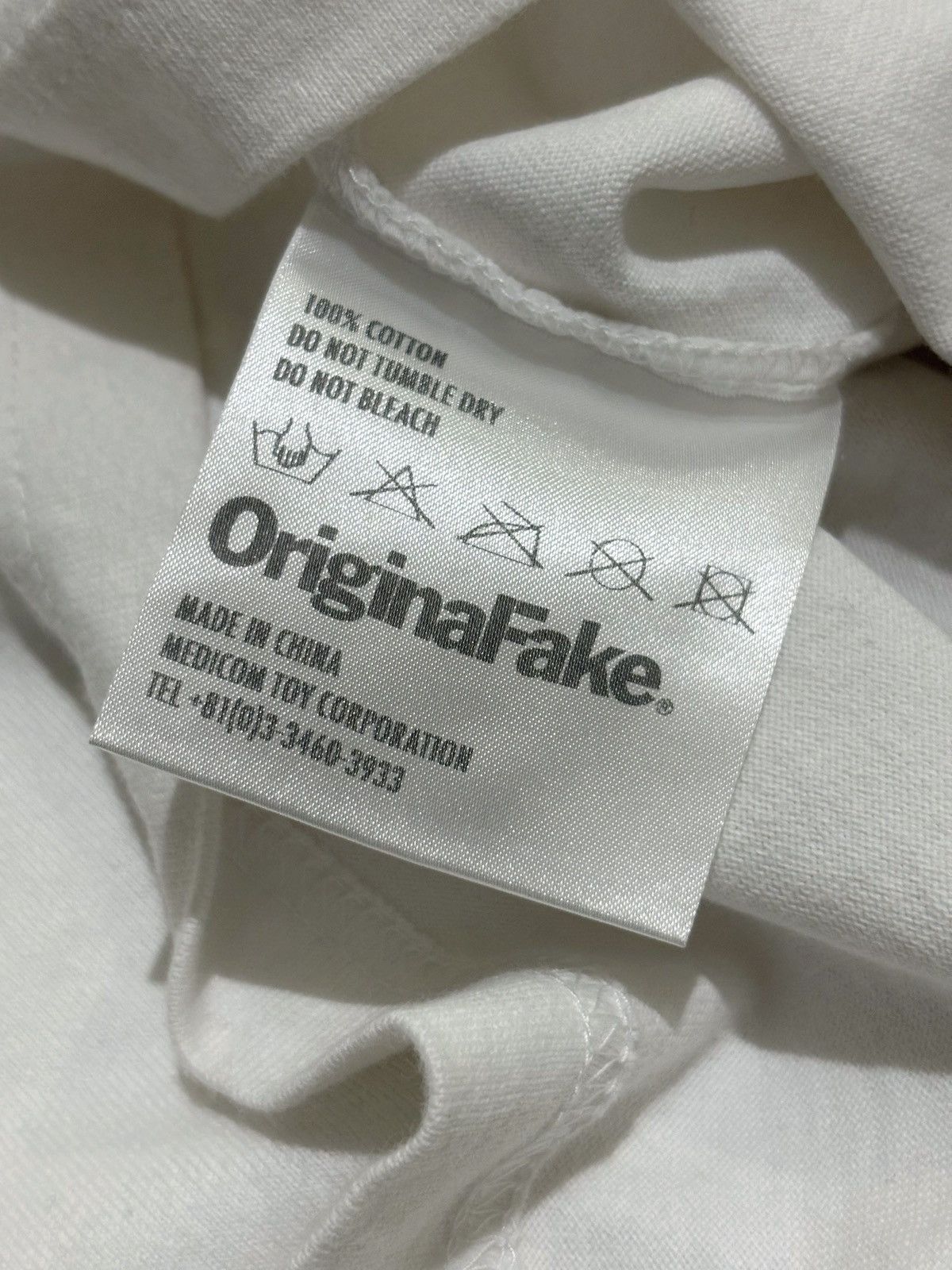 Original Fake Original Fake Kaws Toys Anatomy Tee Size US L / EU 52-54 / 3 - 5 Thumbnail
