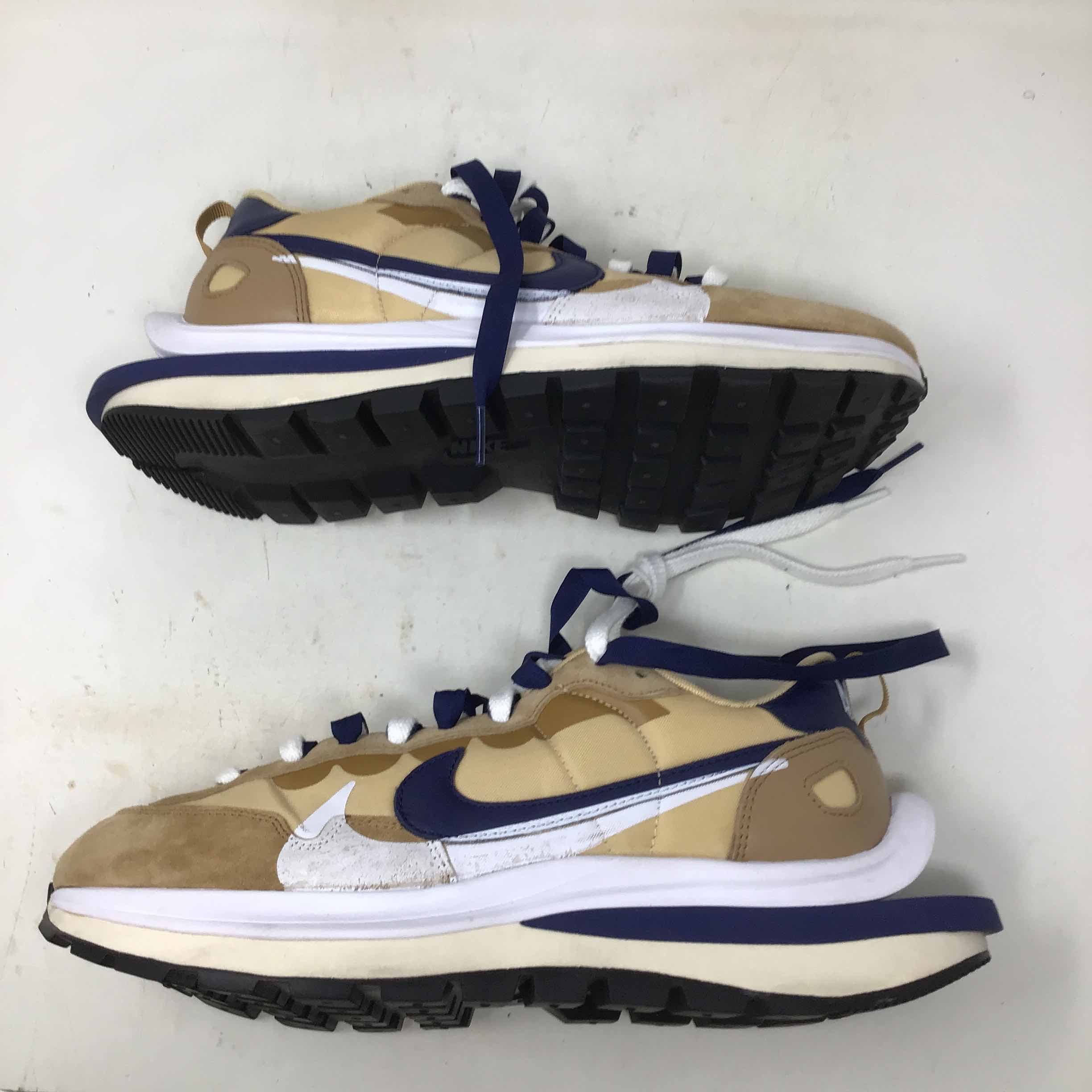 sacai x Nike VaporWaffle Sesame Blue Void