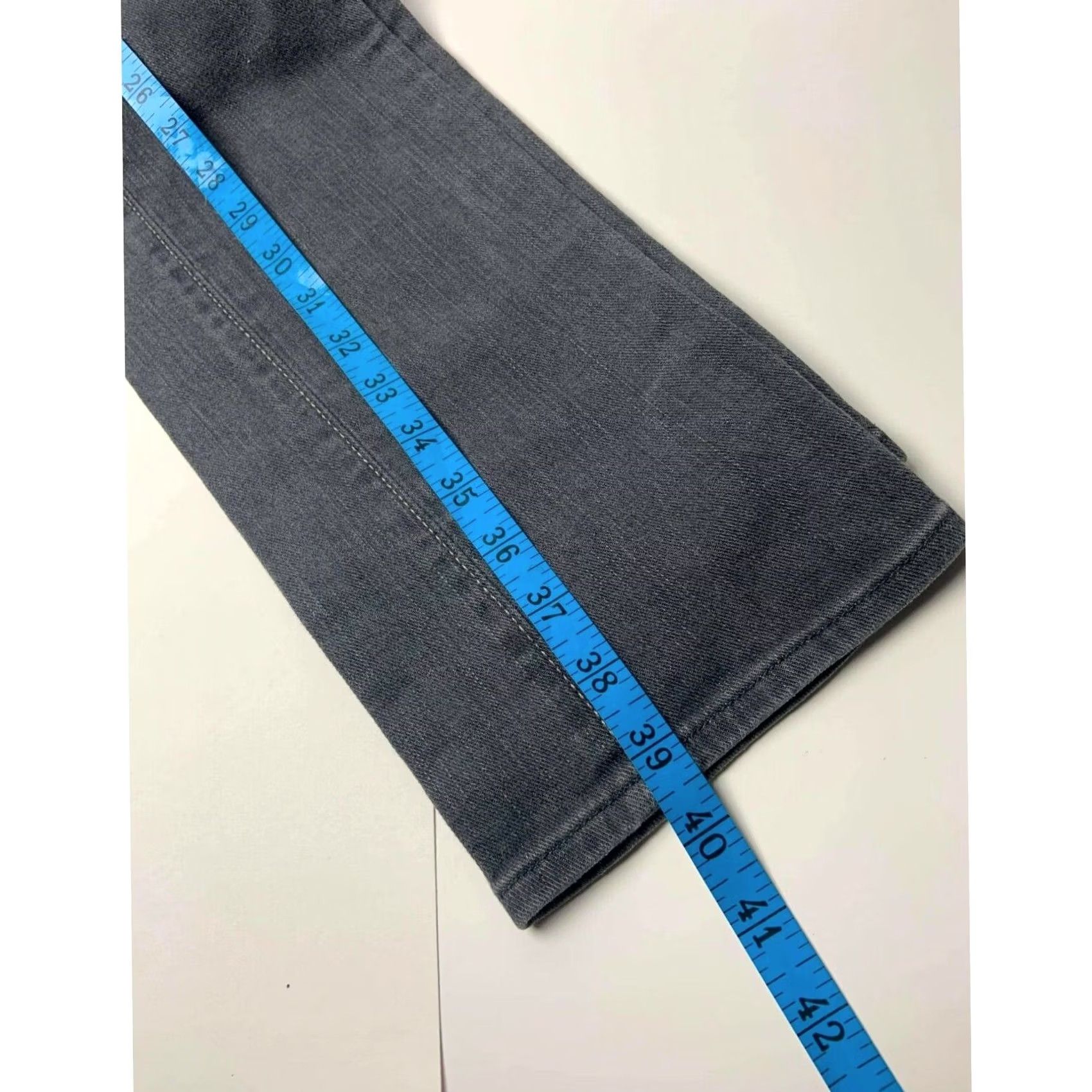 Levi's Levi's 511 Slim Fit Skinny Stretch Jeans Mens Size 31x32 Size US 31 - 7 Thumbnail