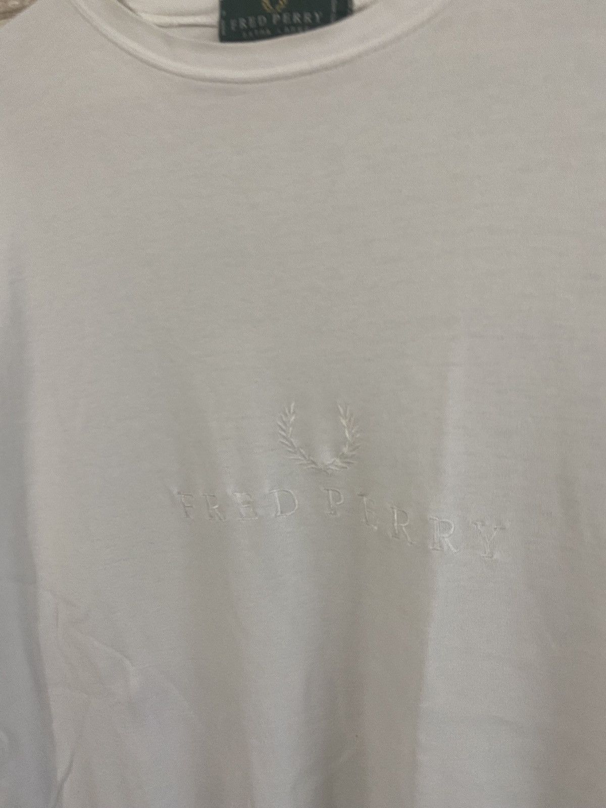Fred Perry × Vintage Vintage 90s Fred Perry Big Logo White T Shirt Size US XL / EU 56 / 4 - 2 Thumbnail