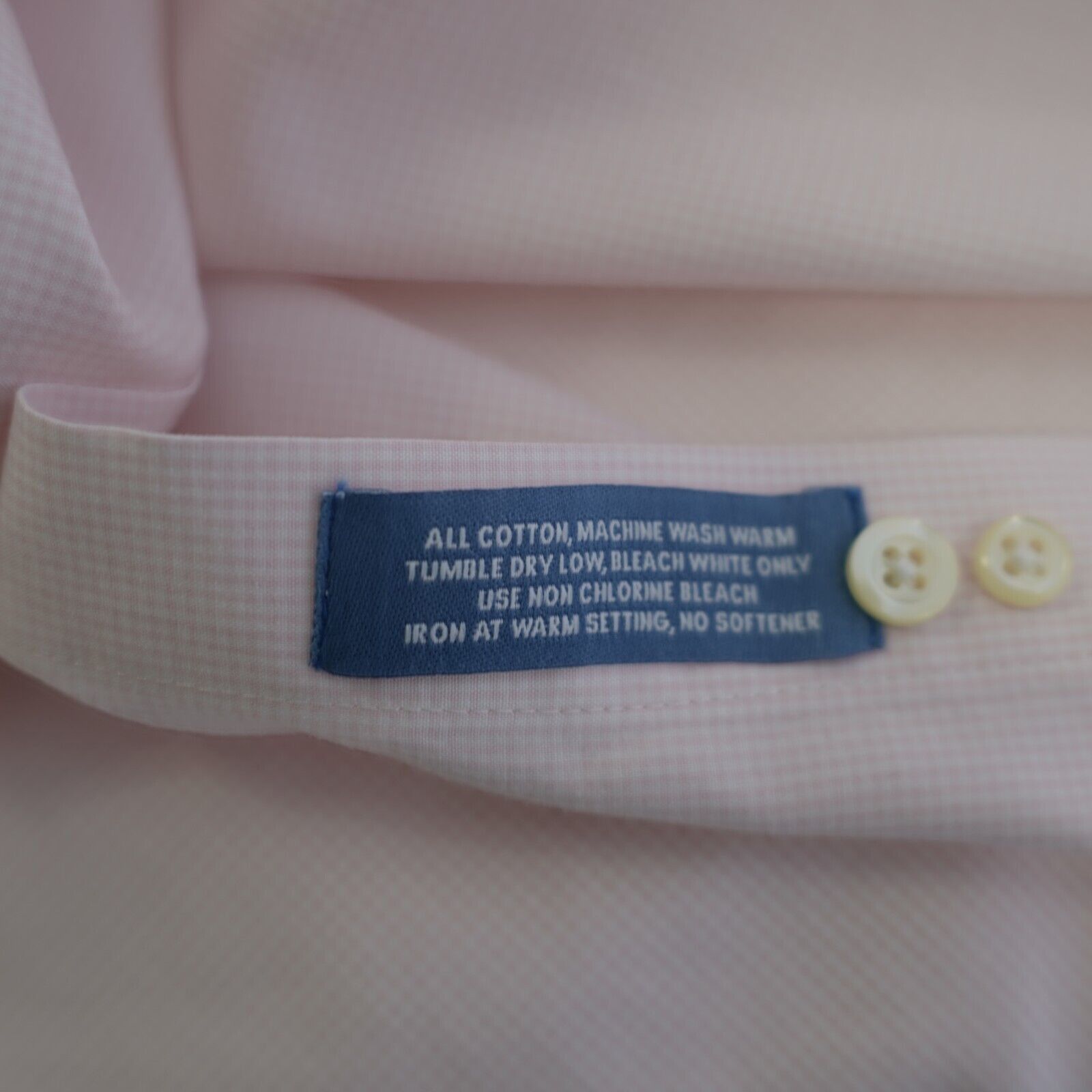 Jos. A. Bank Jos A Bank Stays Cool 16.5-35 Pink Plaid Collared Dress Shir Size US L / EU 52-54 / 3 - 9 Thumbnail