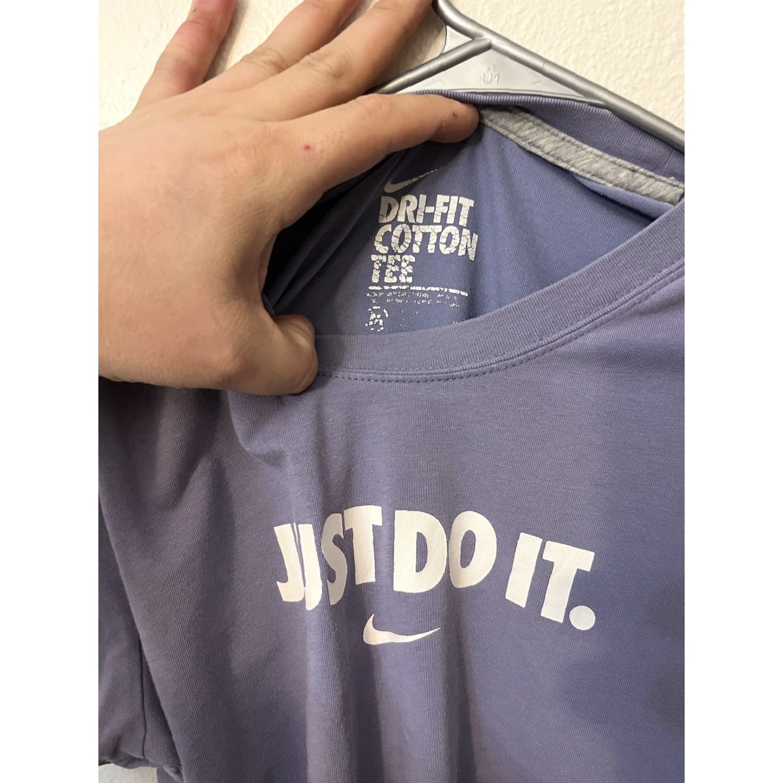 Nike Nike Dri Fit Cotton Tee Womens Size Medium Purple Just Do It Tee Size ONE SIZE - 2 Thumbnail