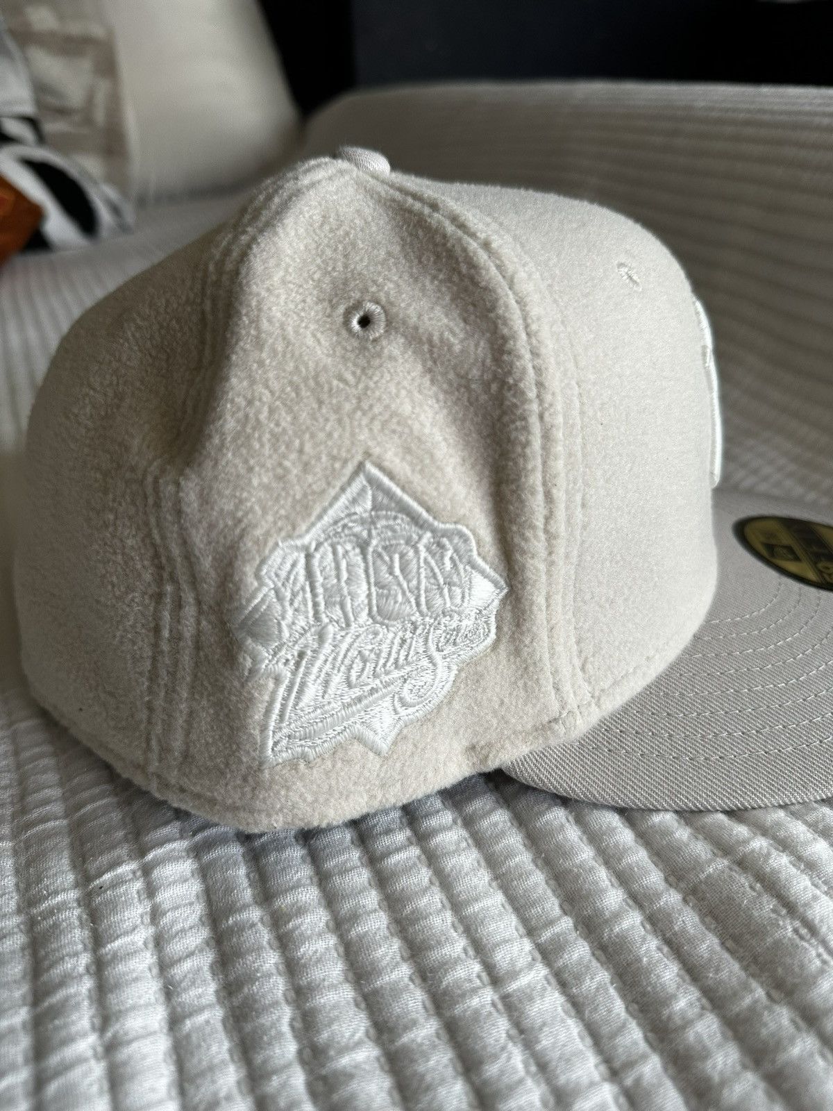 Hat Club Hat club New York Yankees 1999 World Series Patch Hat Size ONE SIZE - 2 Thumbnail
