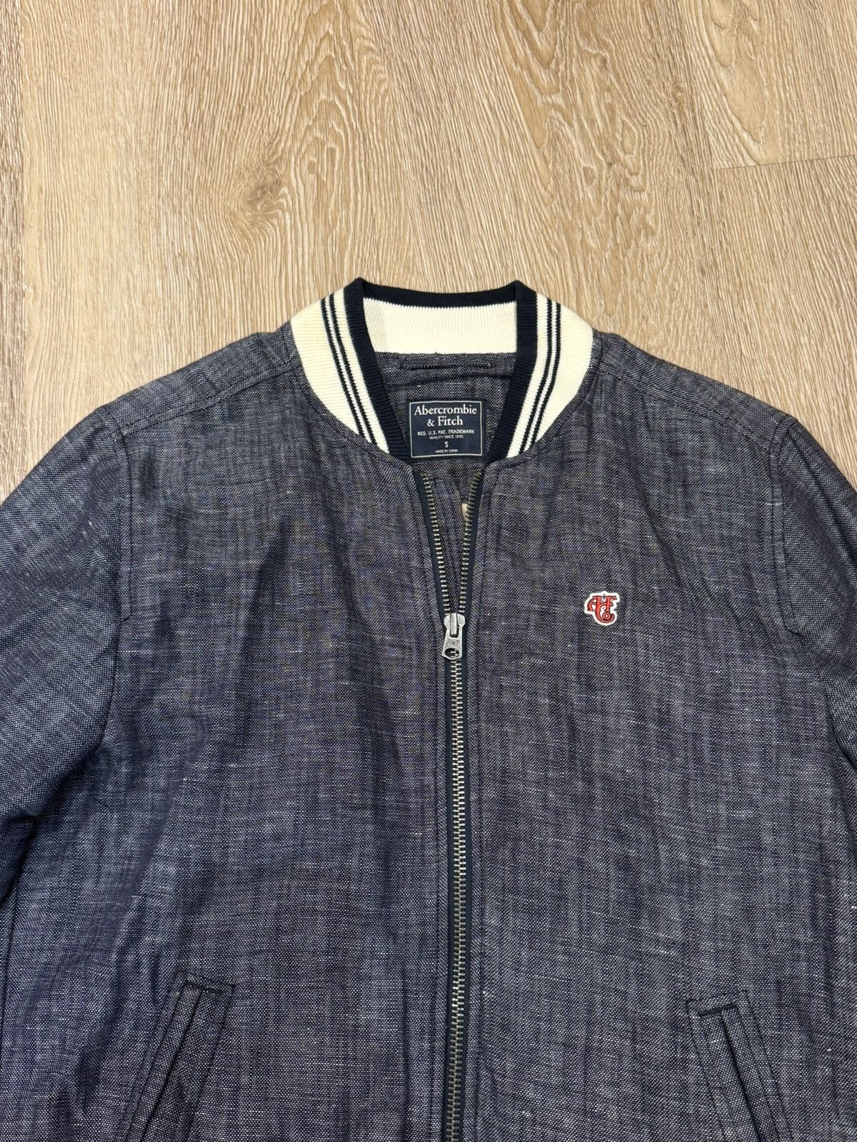 Abercrombie & Fitch Abercrombie men’s bomber lightweight Size US M / EU 48-50 / 2 - 2 Thumbnail