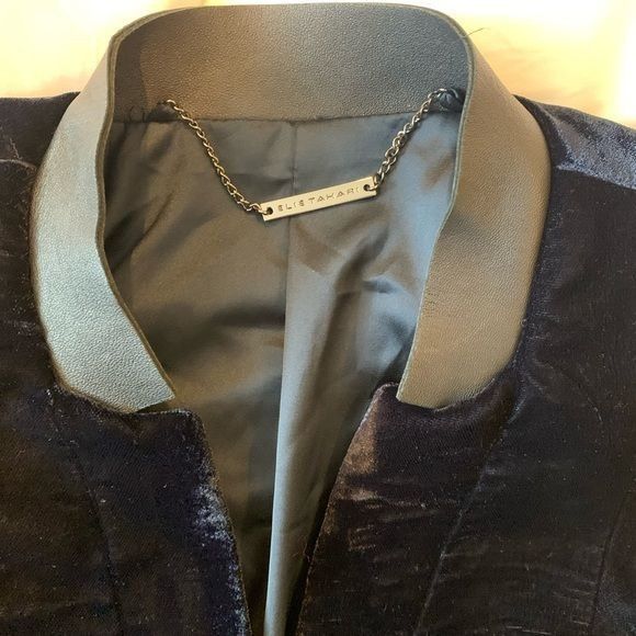 Elie Tahari ELIE TAHARI M (size tag missing) navy velvet evening jacket Size M / US 6-8 / IT 42-44 - 5 Thumbnail