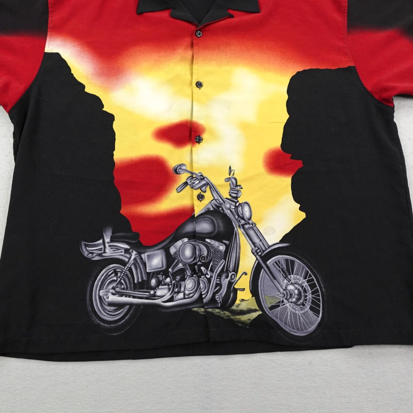 Vintage VINTAGE No Boundaries Shirt 3XL Black Red Button-Up Camp Motorcycle Biker Y2K Mens Size US XXL / EU 58 / 5 - 3 Thumbnail