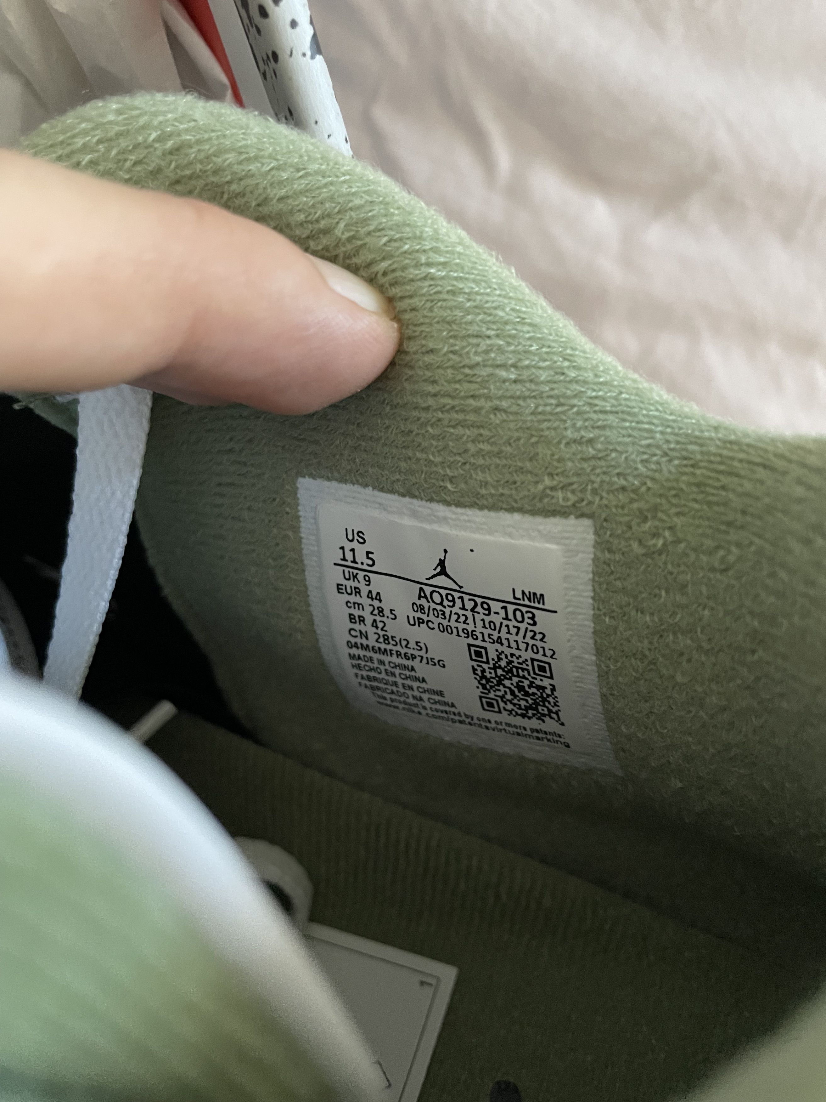 Nike Air Jordan 4 Size US 11.5 / EU 44-45 - 9 Thumbnail