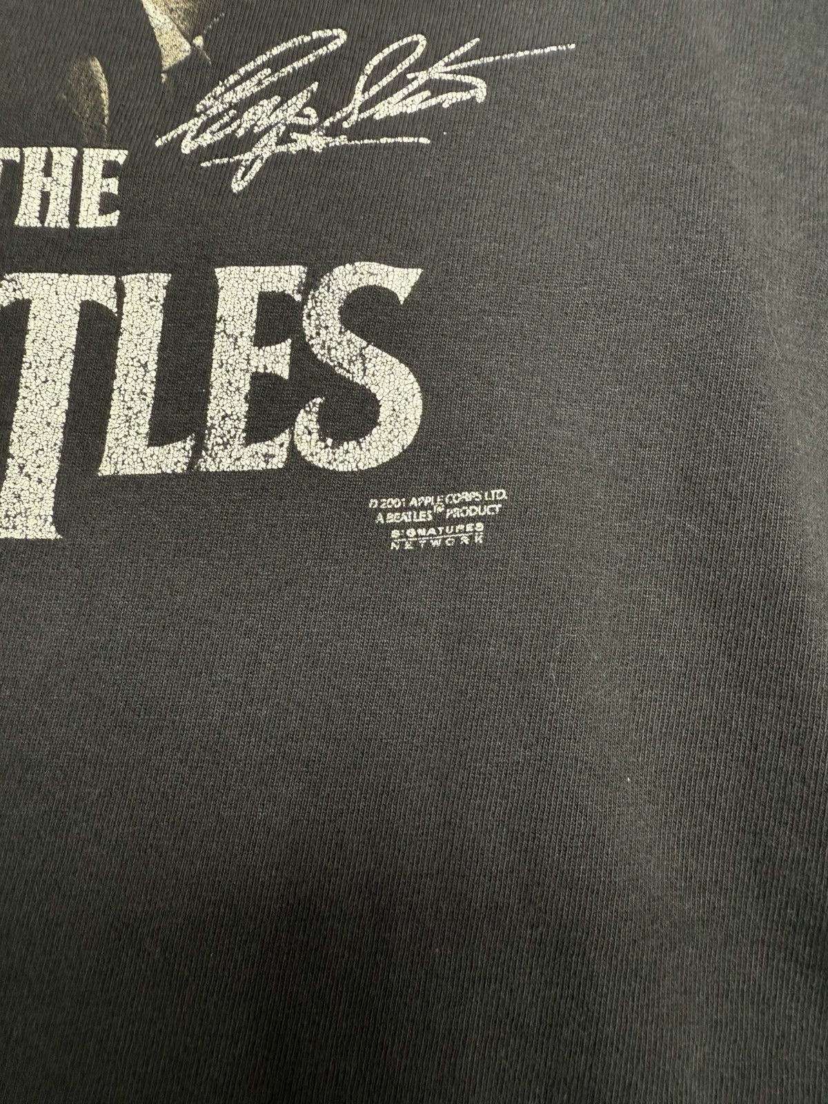 Band Tees Y2k Faded Beatles Band tee Size US L / EU 52-54 / 3 - 5 Thumbnail