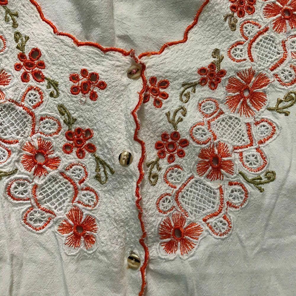 Designer Pre Owned White Hand Made Blouse G Size M / US 6-8 / IT 42-44 - 3 Thumbnail