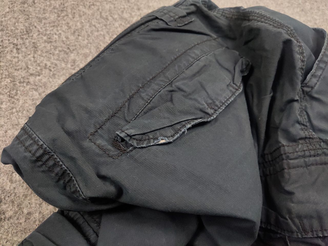 Nike Vintage Nike Navy Canvas Logo Cargo Bermuda Shorts Y2K Style Size US 34 / EU 50 - 11 Thumbnail
