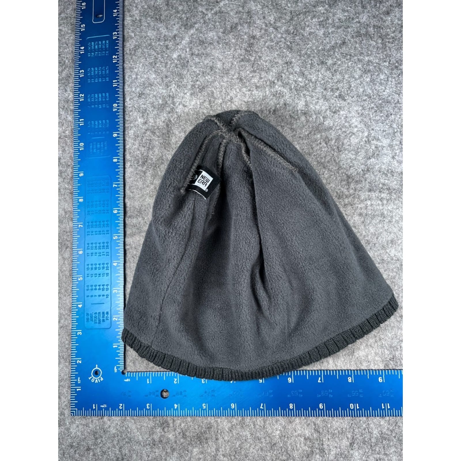New Era New Era Beanie Hat Unisex Adults One Size Gray Knit Lined Acrylic Polyester Lightweight Size ONE SIZE - 6 Thumbnail