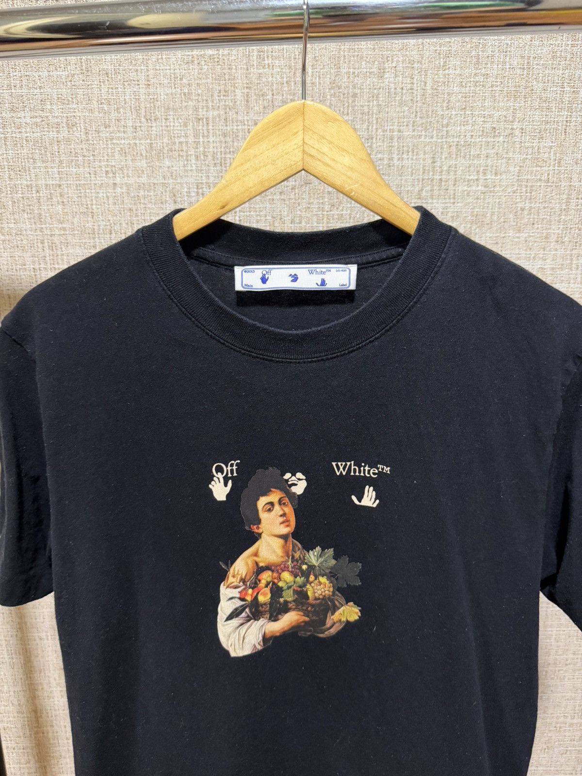 Off-White OFF WHITE CARAVAGGIO BOY BLACK T-SHIRT Size US M / EU 48-50 / 2 - 4 Thumbnail