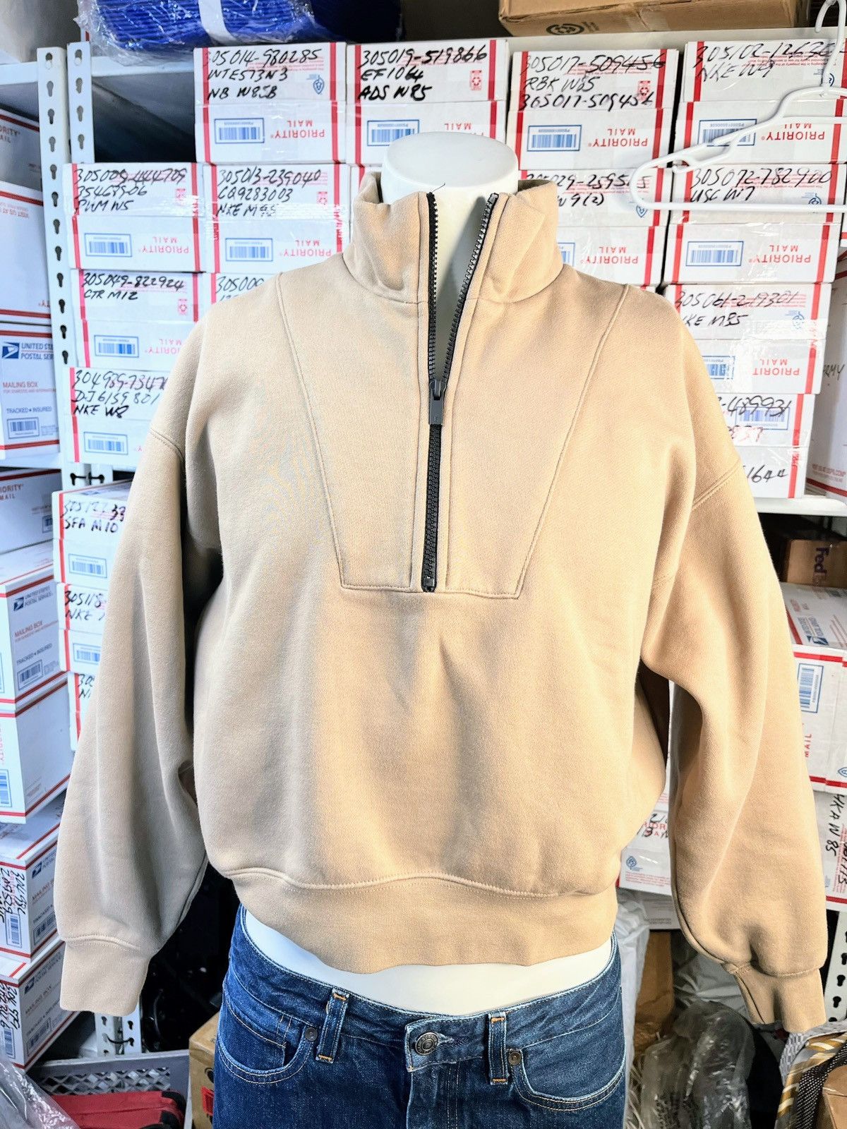 Fear of God Fear of God Women XXS Cropped Oversized Heavy Weight Sweater Size XXS / US 00 / IT 34 - 1 Thumbnail