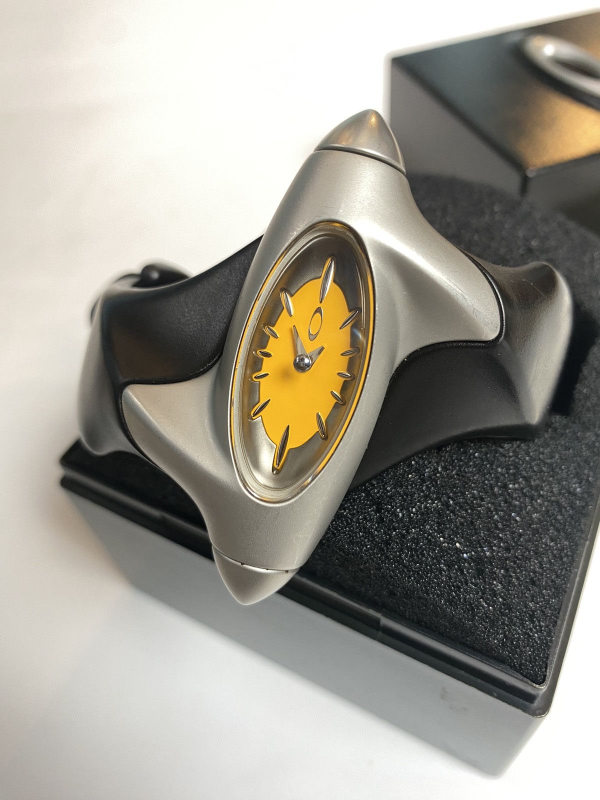image of Vintage 2001 Oakley “Torpedo” Wrist Watch in Black Silver, Men's