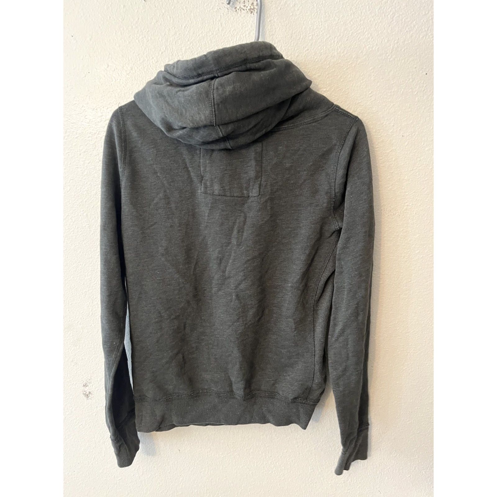 Abercrombie & Fitch Abercrombie & Fitch Sweater Womens Size M Pullover Gray Knit Dolman Sleeve Collared Classic Lightweight Autumn Winter Casual Shirt? Size M / US 6-8 / IT 42-44 - 2 Thumbnail
