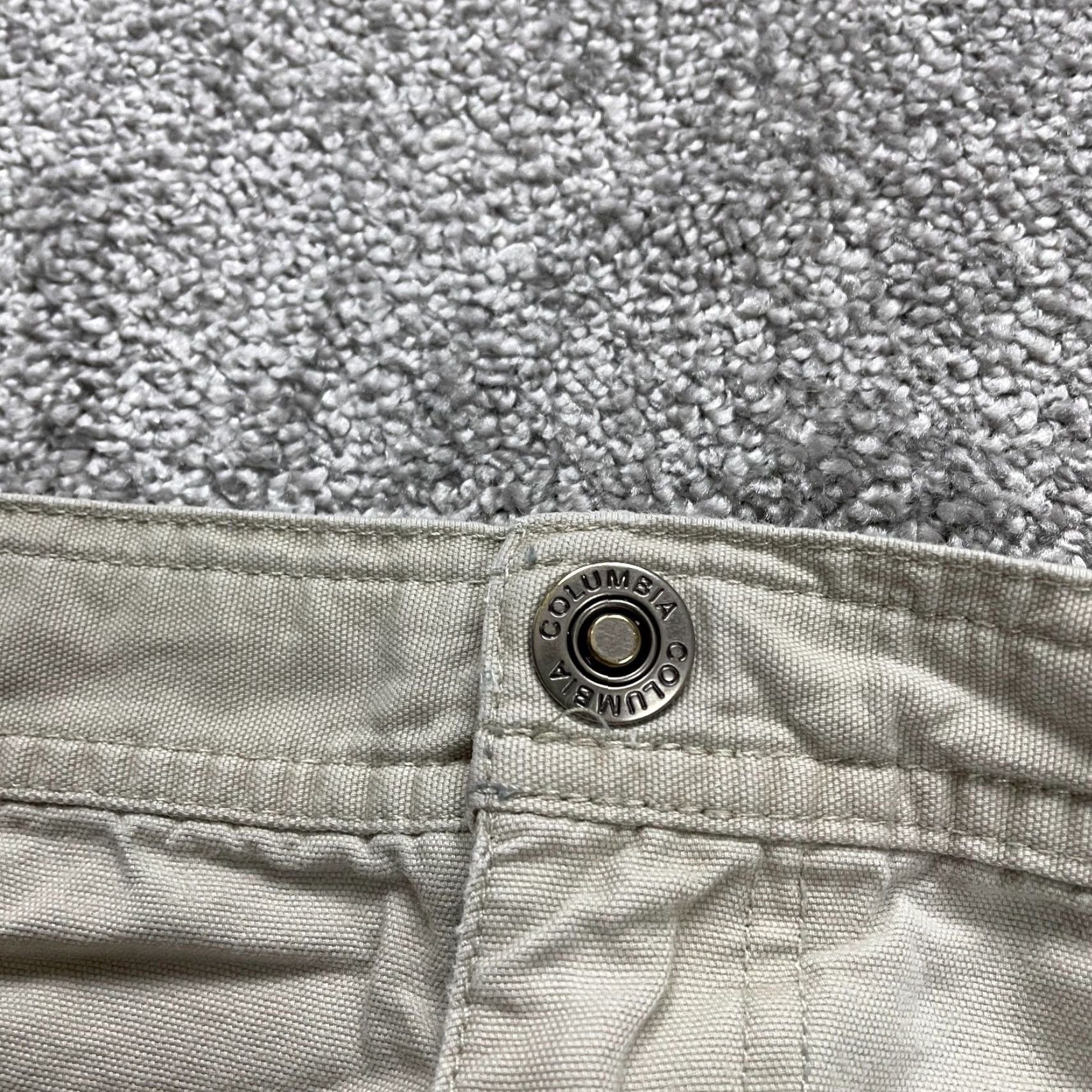 Vintage Columbia Cargo Shorts Mens 38x9 Brown Canvas Pockets Outdoor Casual, Regular Fit, 9 Inseam Size US 38 / EU 54 - 4 Thumbnail