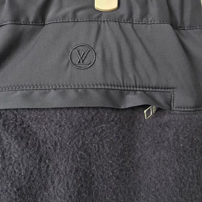 Louis Vuitton Louis Vuitton Navy Fleece Sweatpants Size US 44 / EU 60 - 3 Thumbnail